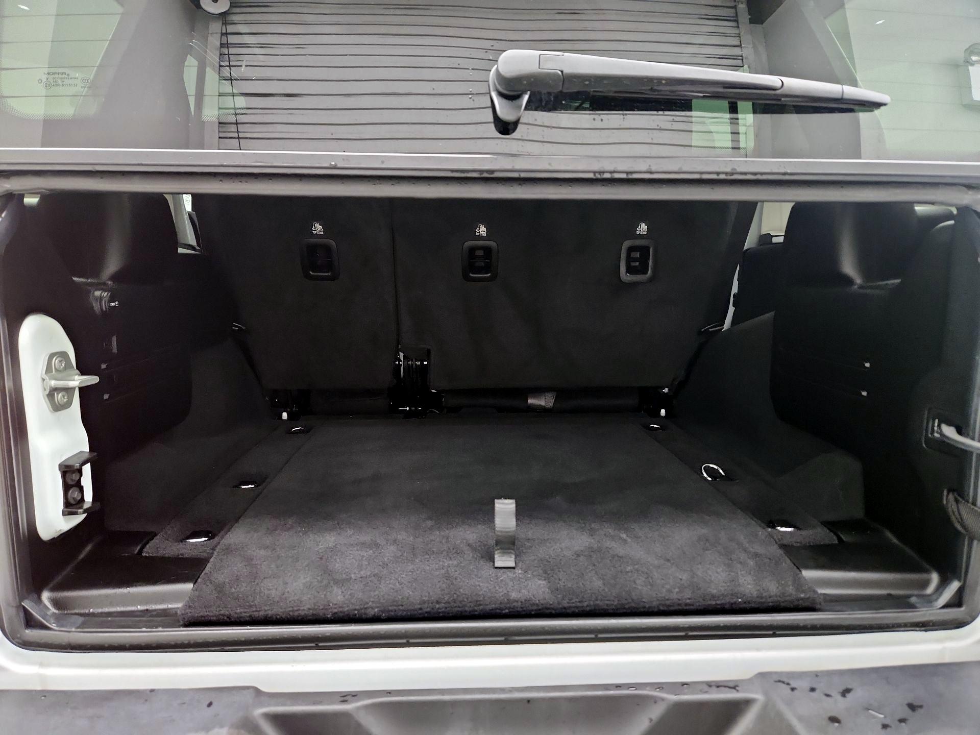 Thumbnail: 2025 Jeep Wrangler - 20