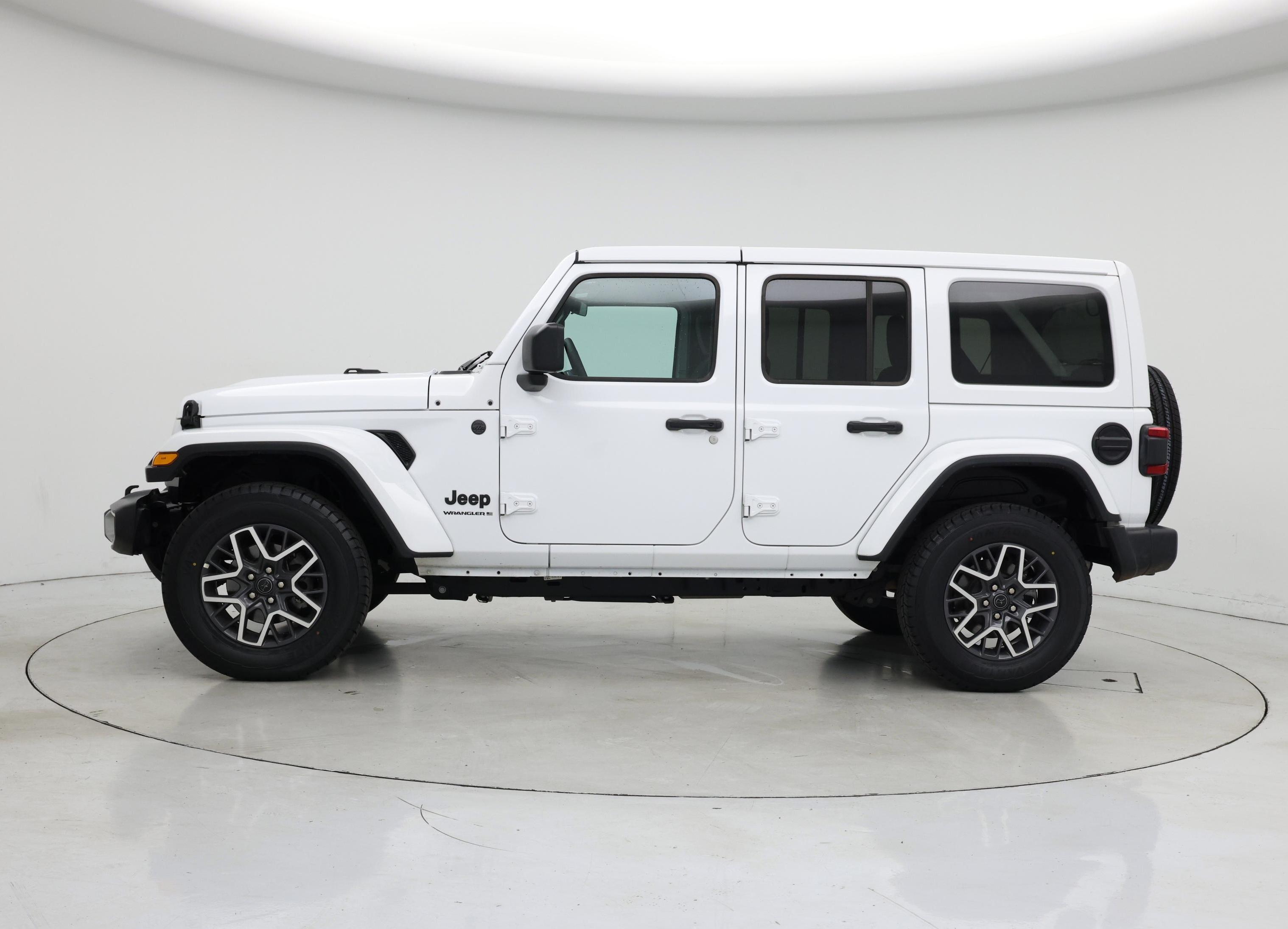 Thumbnail: 2025 Jeep Wrangler - 3