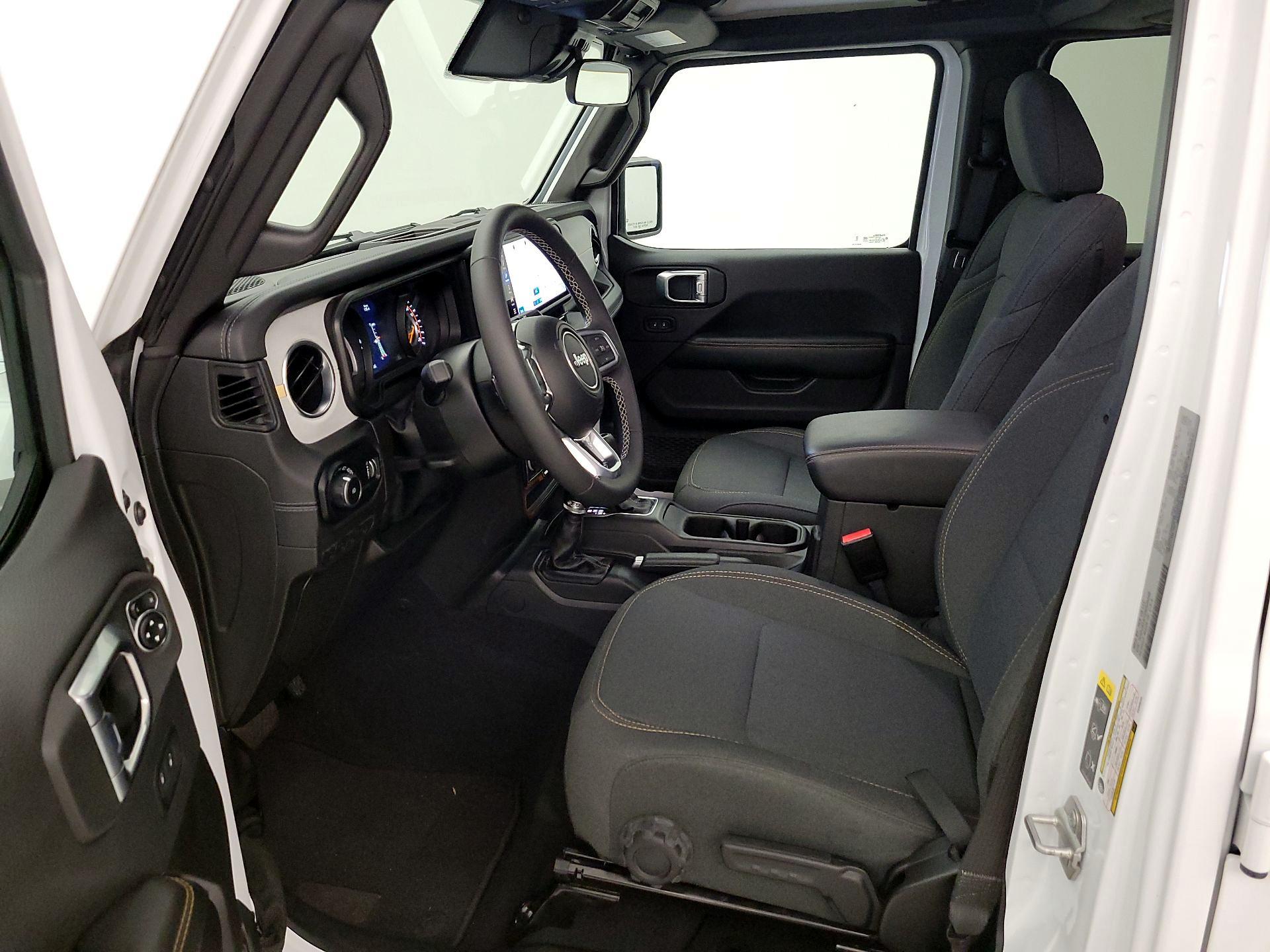 Thumbnail: 2025 Jeep Wrangler - 11