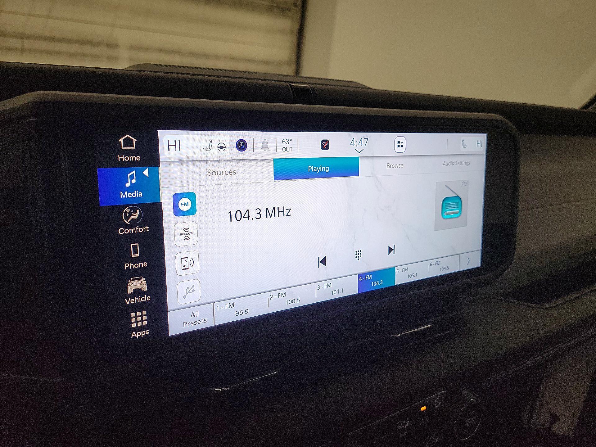 Thumbnail: 2025 Jeep Wrangler - 15