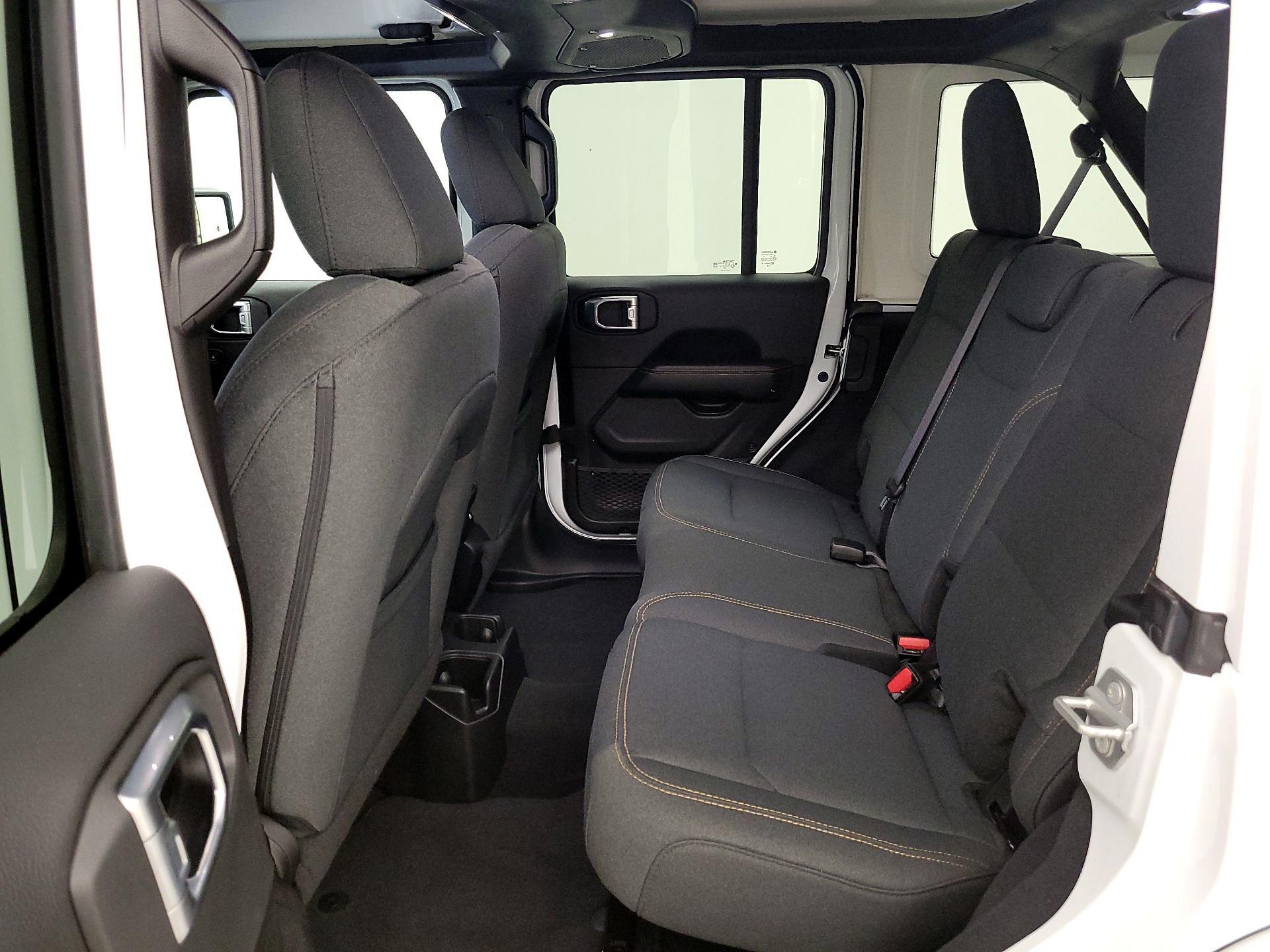 Thumbnail: 2025 Jeep Wrangler - 19