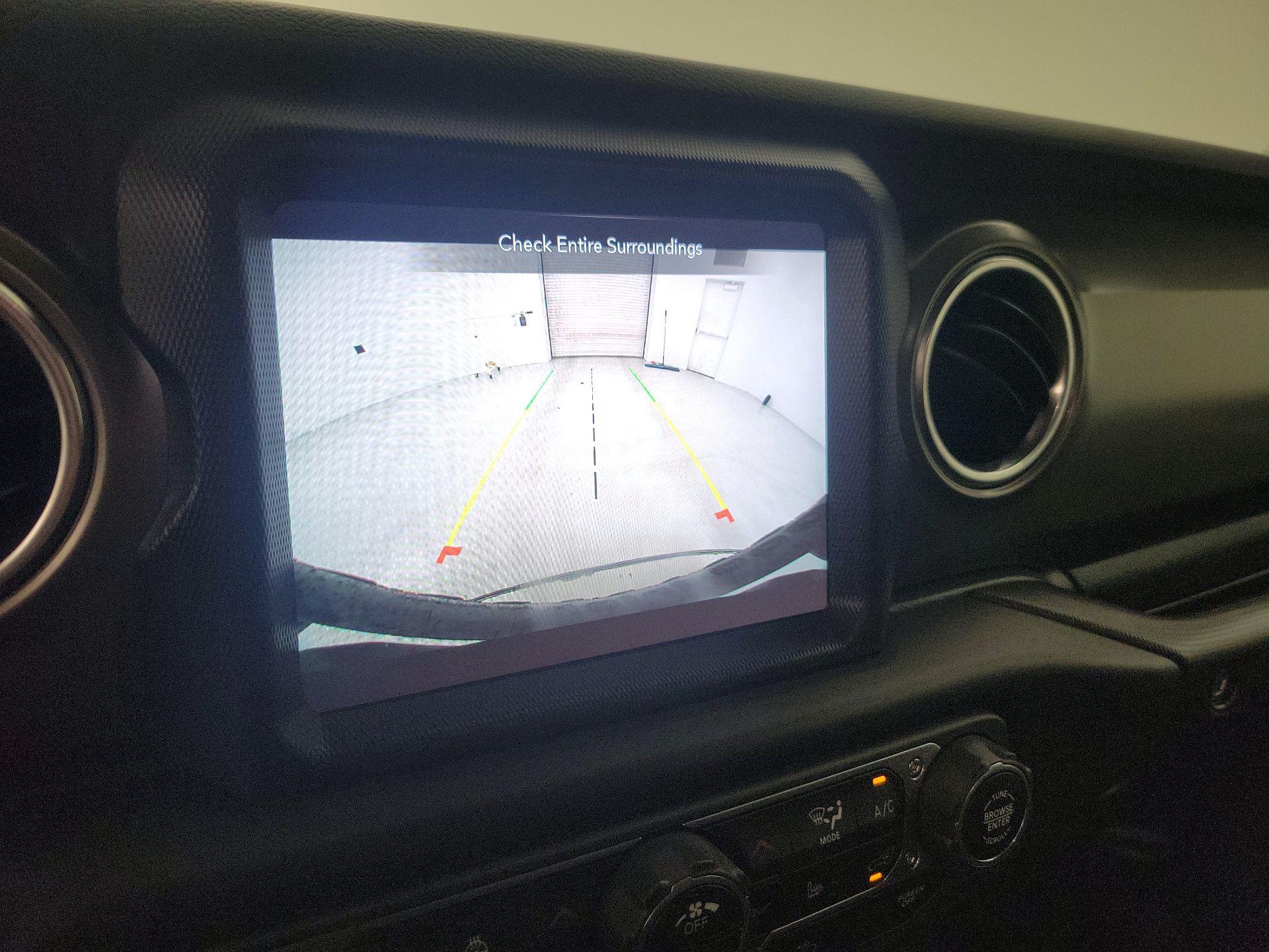 Thumbnail: 2023 Jeep Wrangler - 15