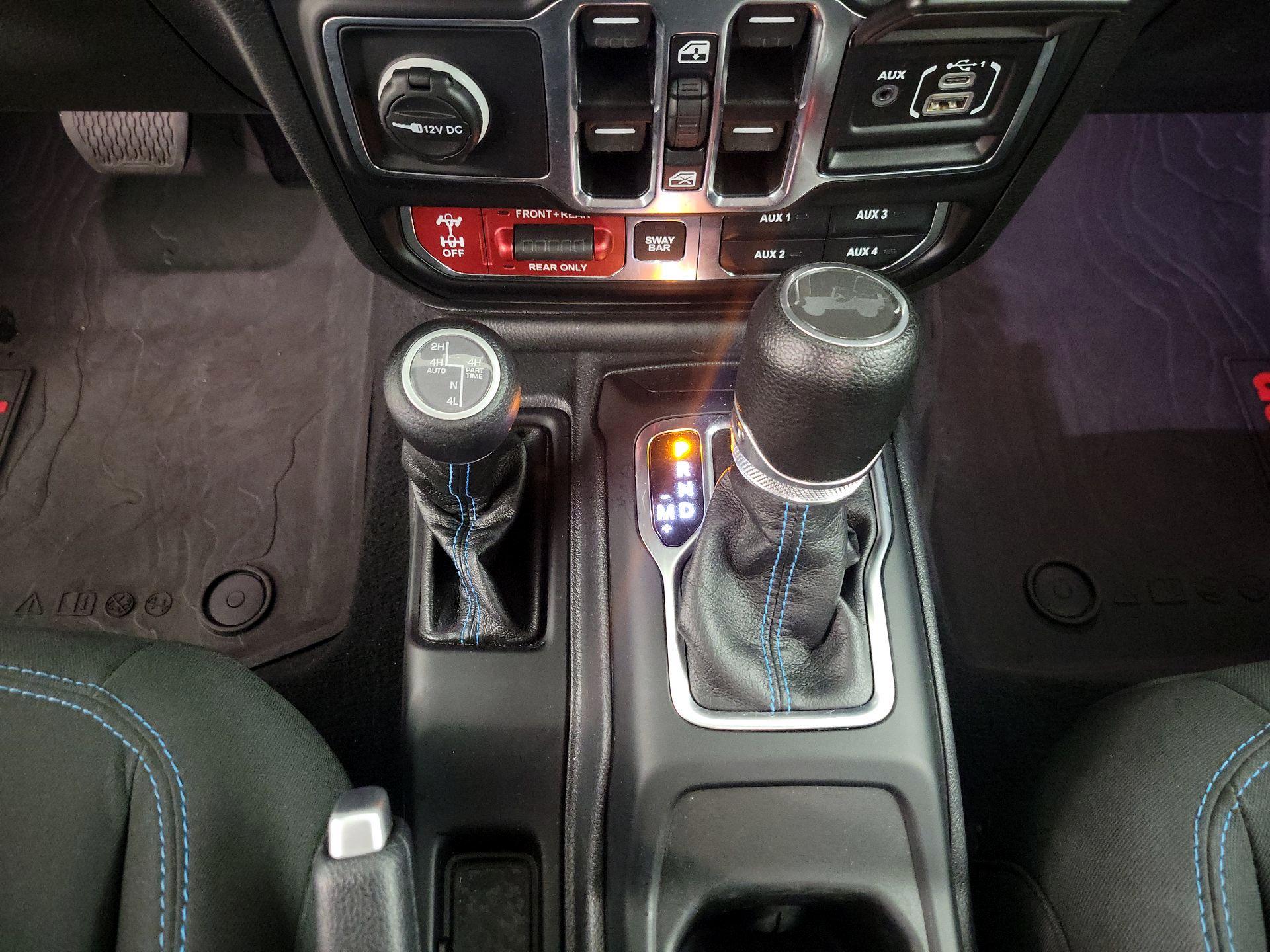 Thumbnail: 2023 Jeep Wrangler - 18