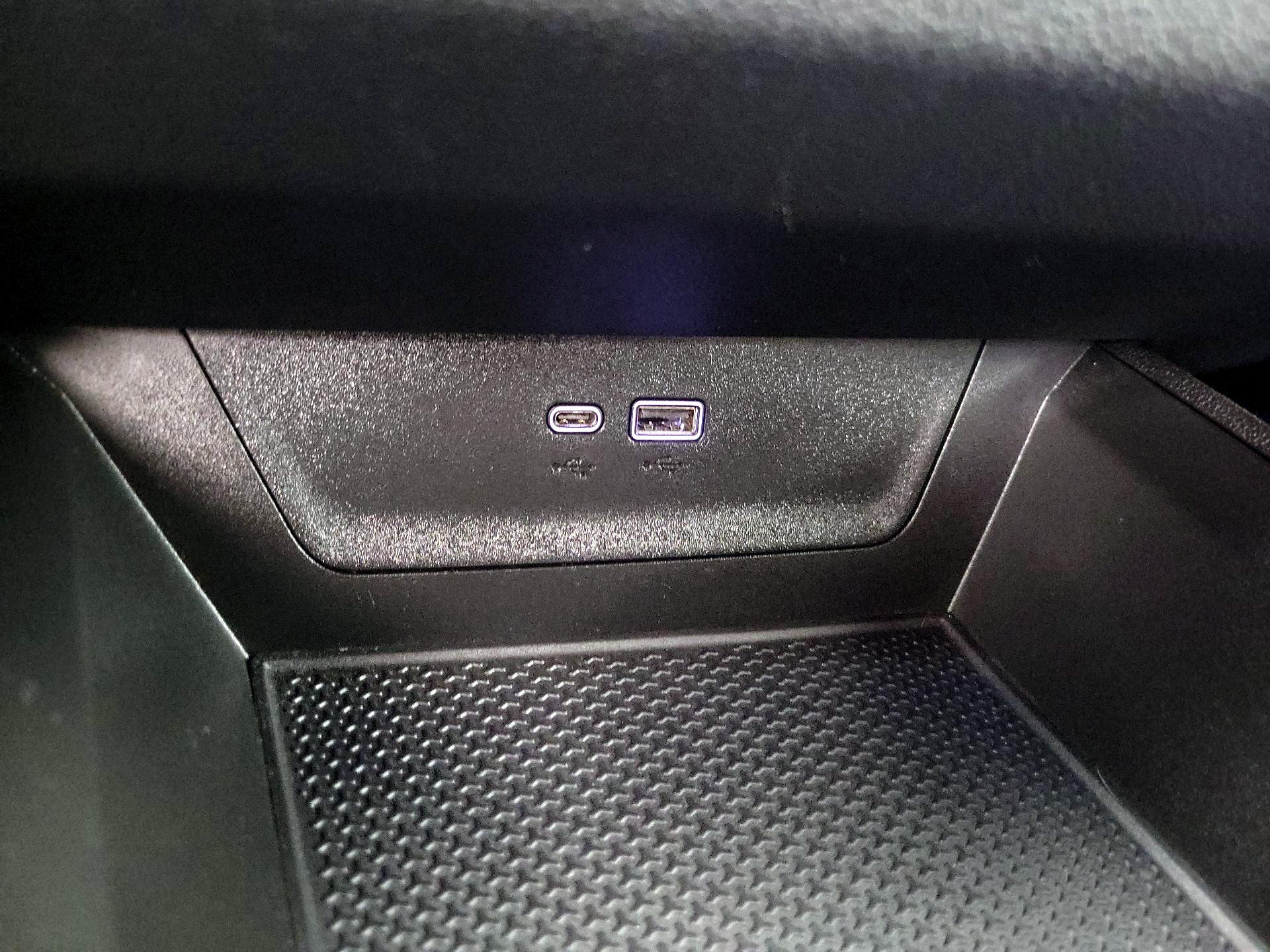 Thumbnail: 2025 Chevrolet Equinox - 18