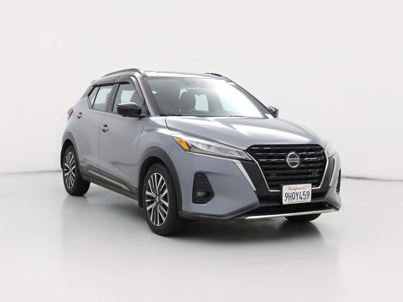 2021 Nissan Kicks SR