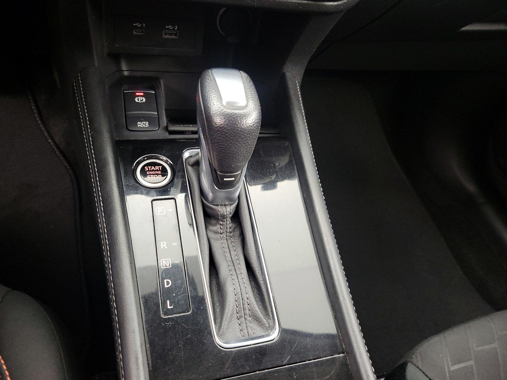 Thumbnail: 2021 Nissan Kicks - 17