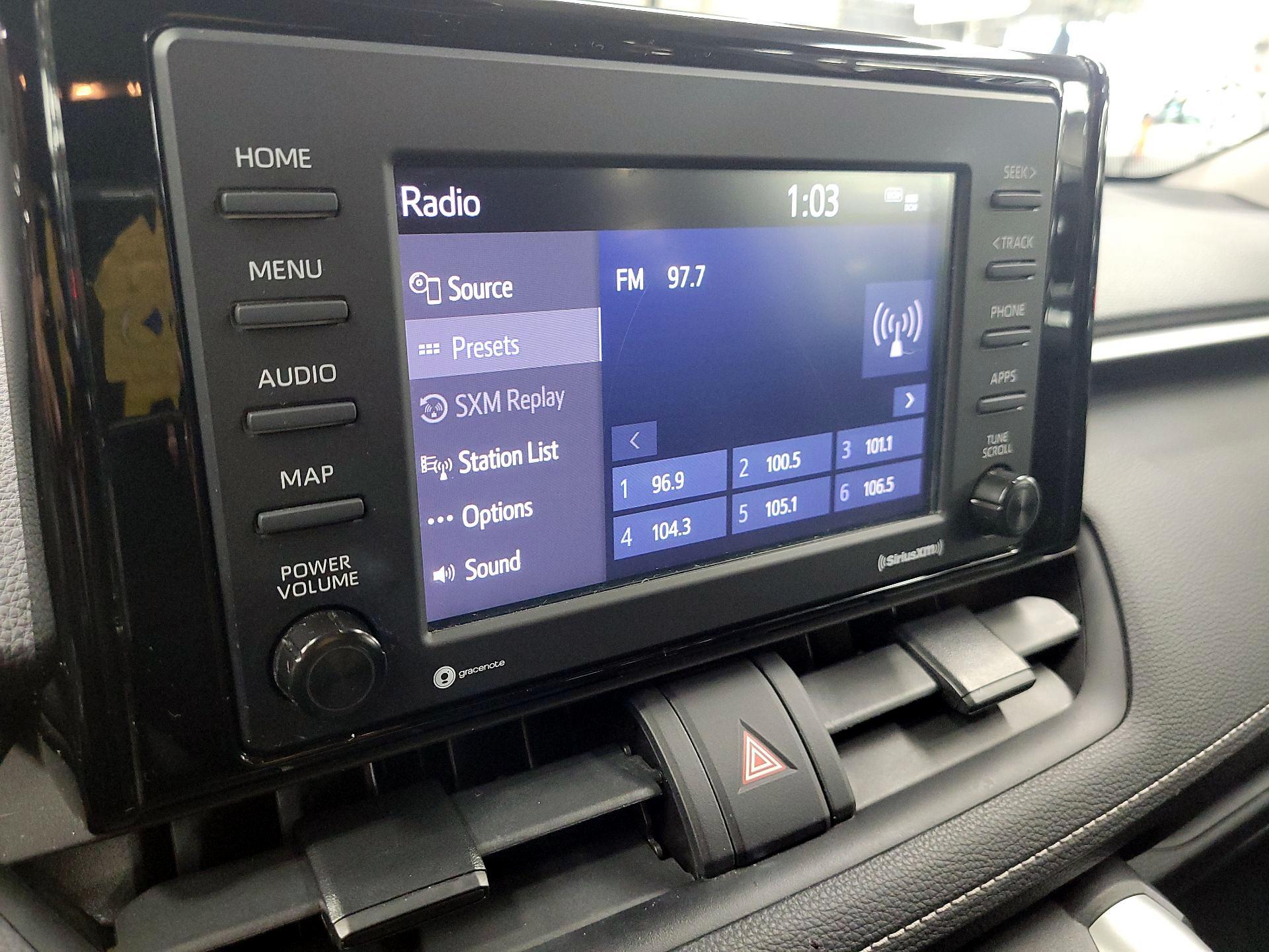 Thumbnail: 2021 Toyota RAV4 - 15