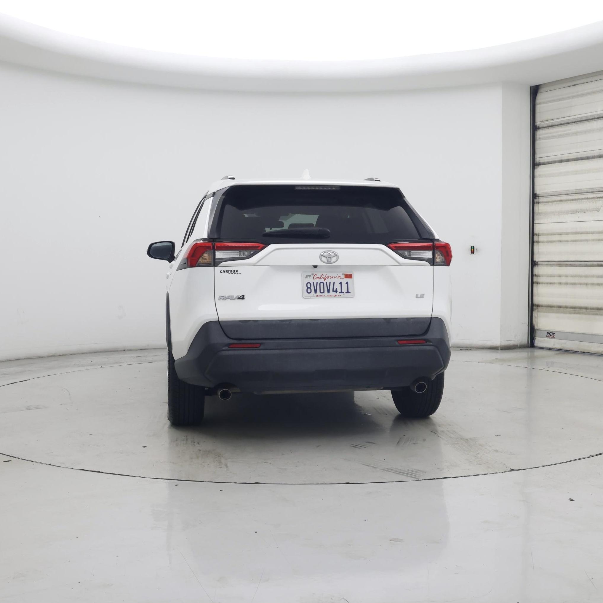 Thumbnail: 2021 Toyota RAV4 - 6