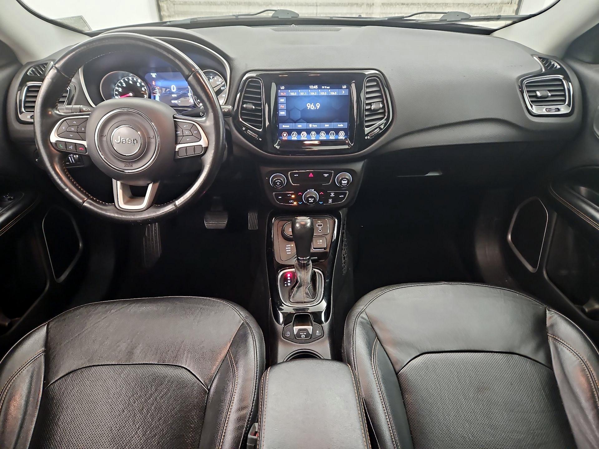 Thumbnail: 2020 Jeep Compass - 9