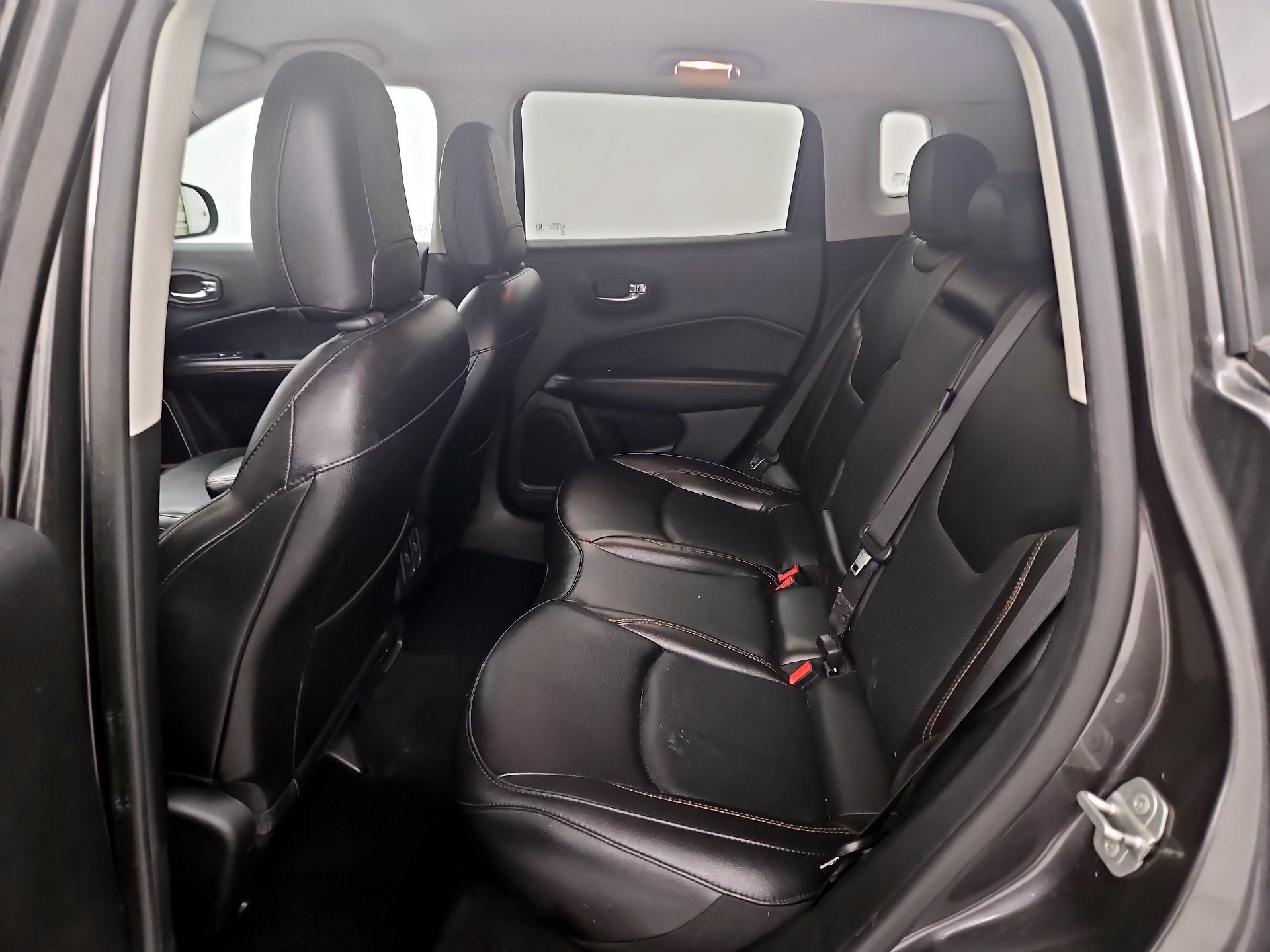Thumbnail: 2020 Jeep Compass - 19