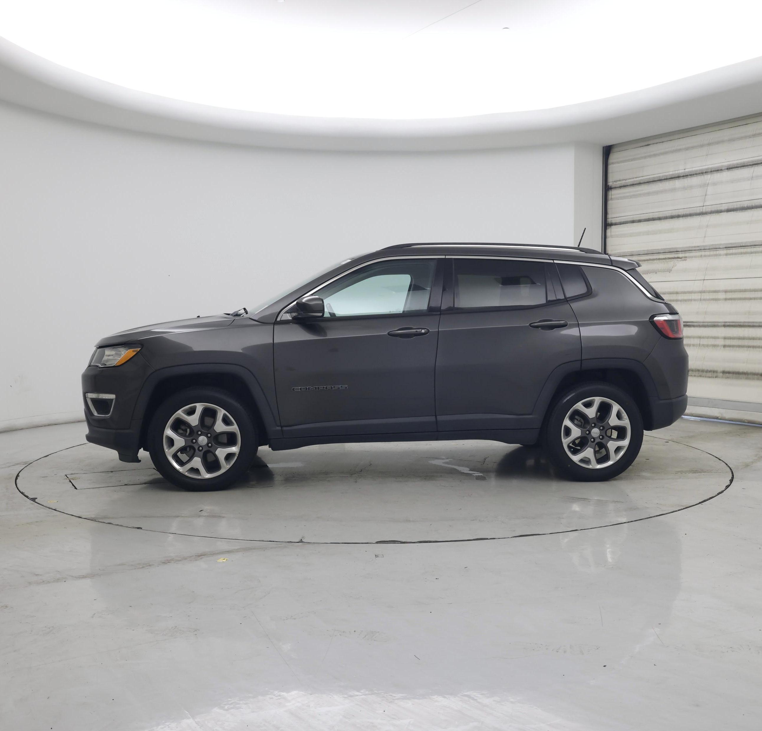 Thumbnail: 2020 Jeep Compass - 3
