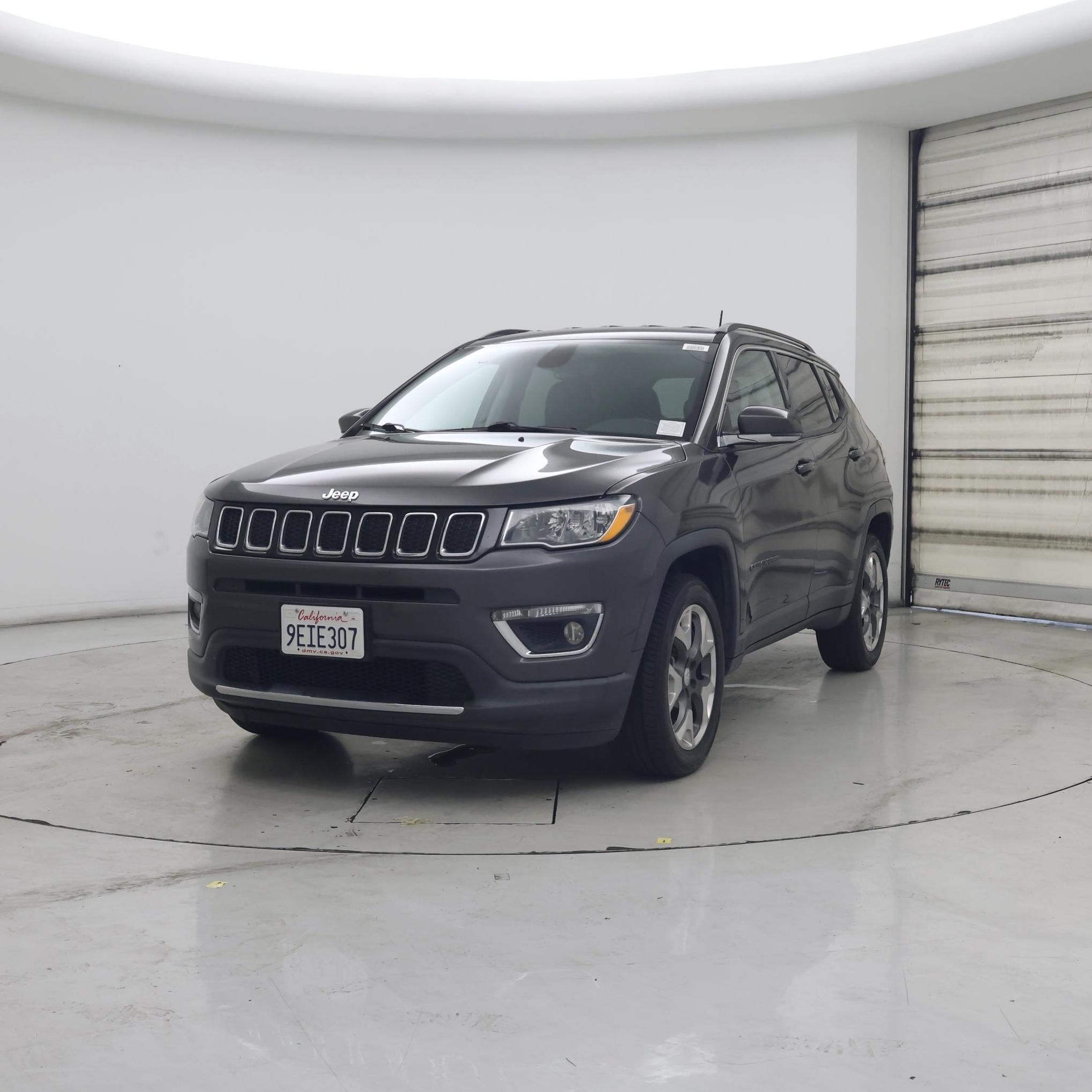 Thumbnail: 2020 Jeep Compass - 4