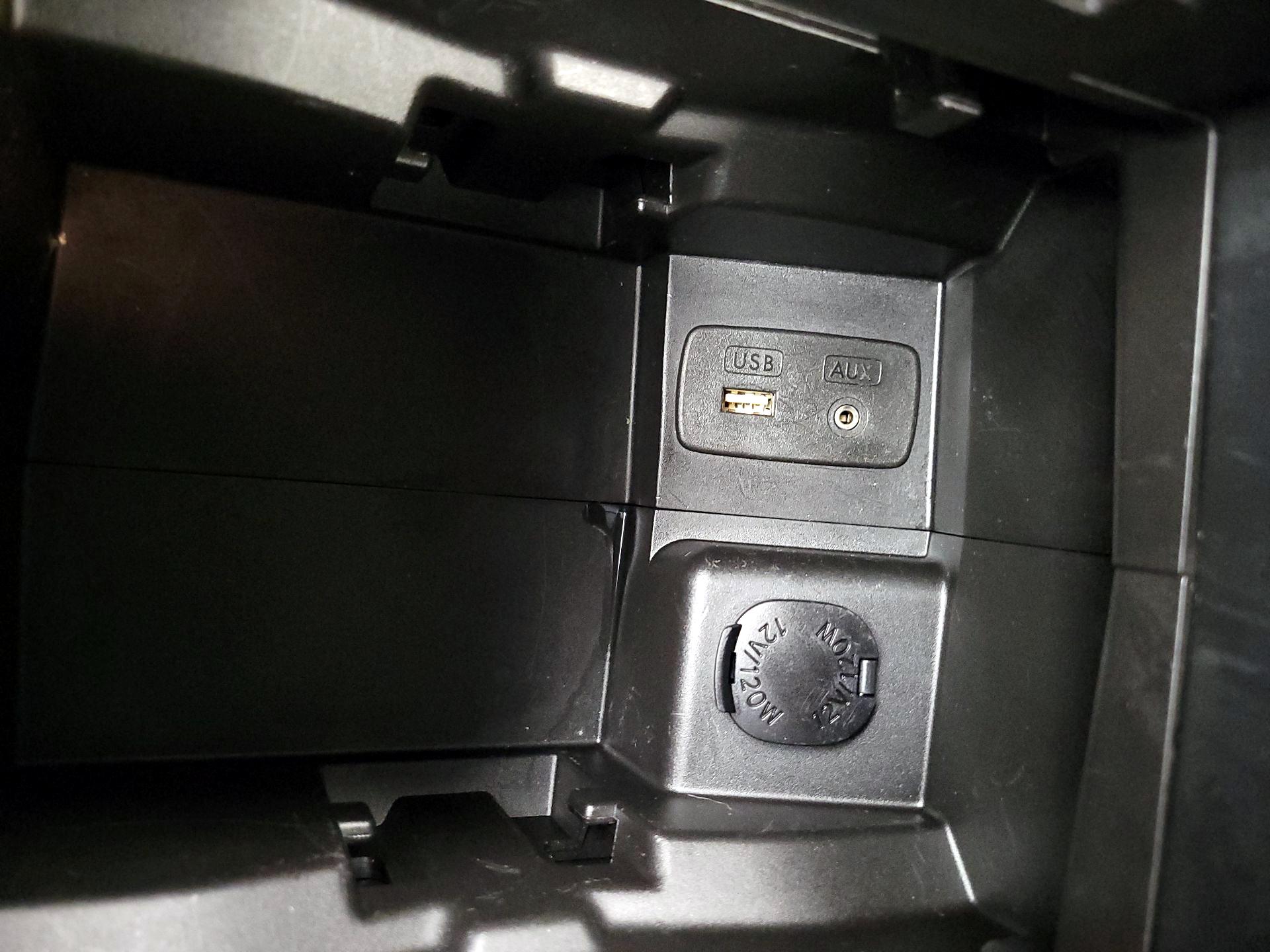 Thumbnail: 2014 Subaru Impreza - 16