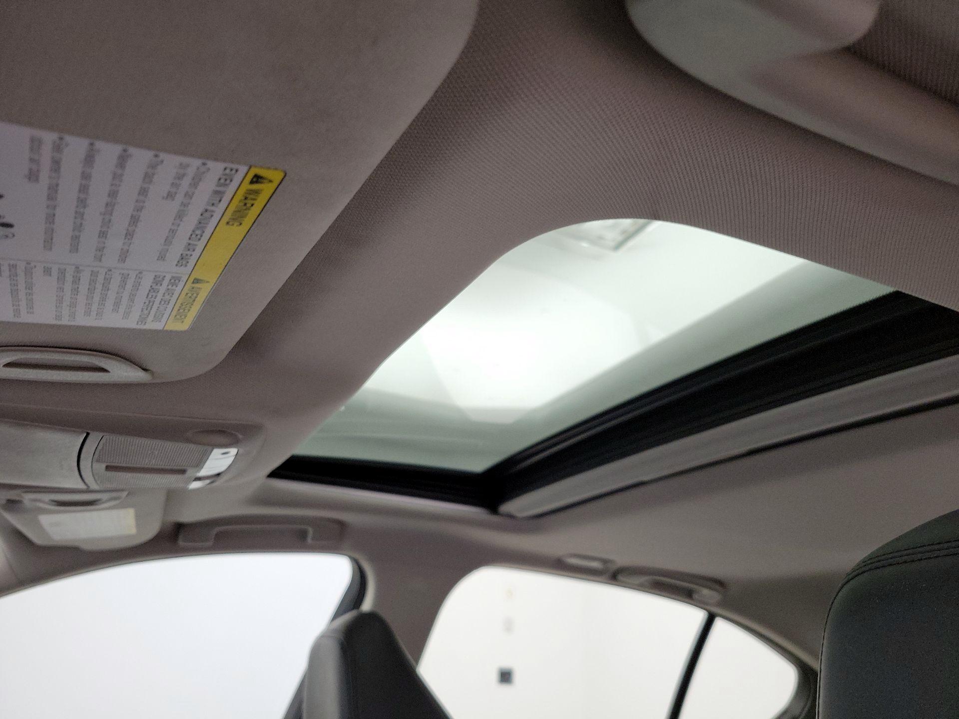 Thumbnail: 2018 INFINITI Q50 - 19