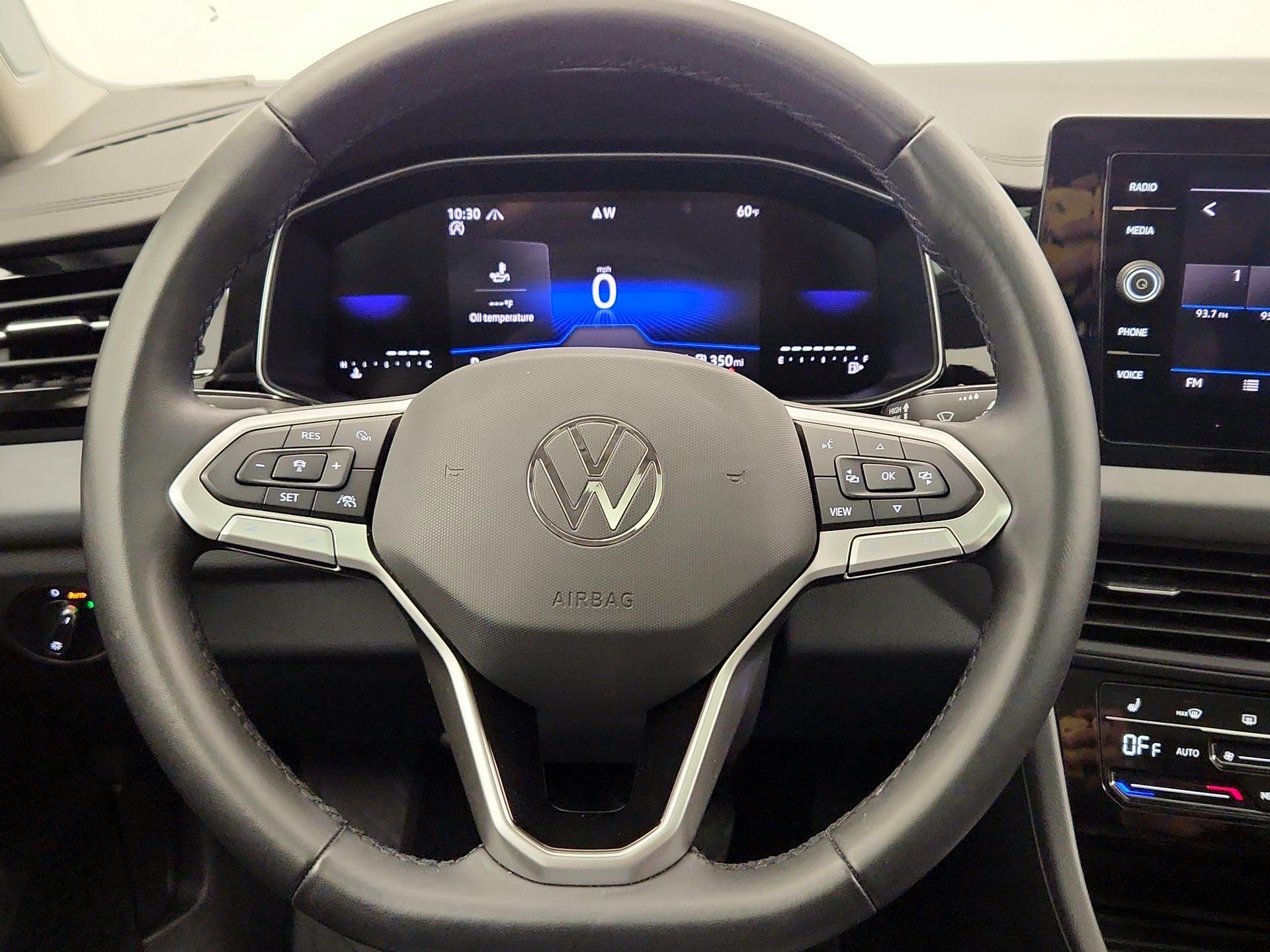 Thumbnail: 2025 Volkswagen Jetta - 10