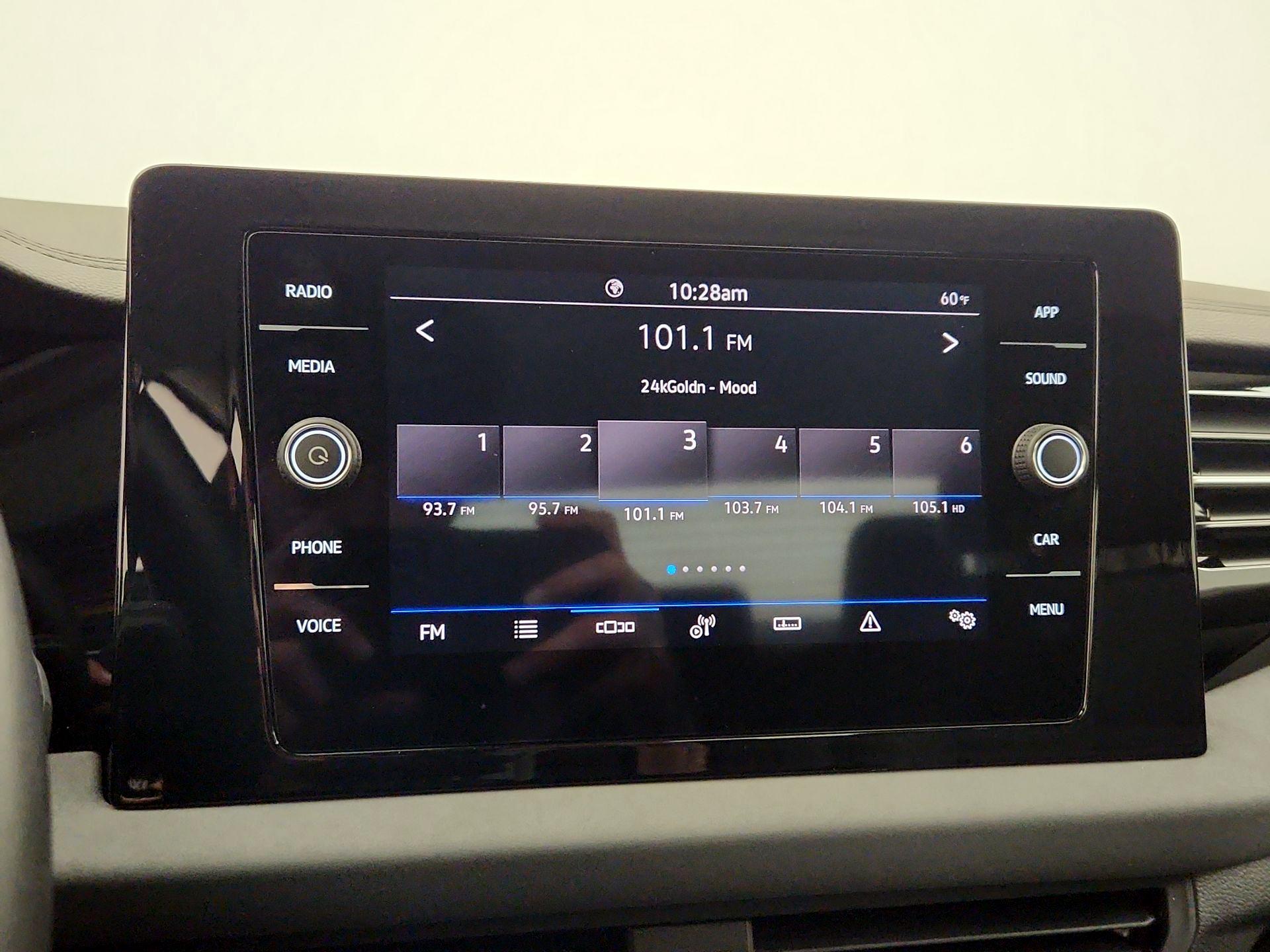 Thumbnail: 2025 Volkswagen Jetta - 15