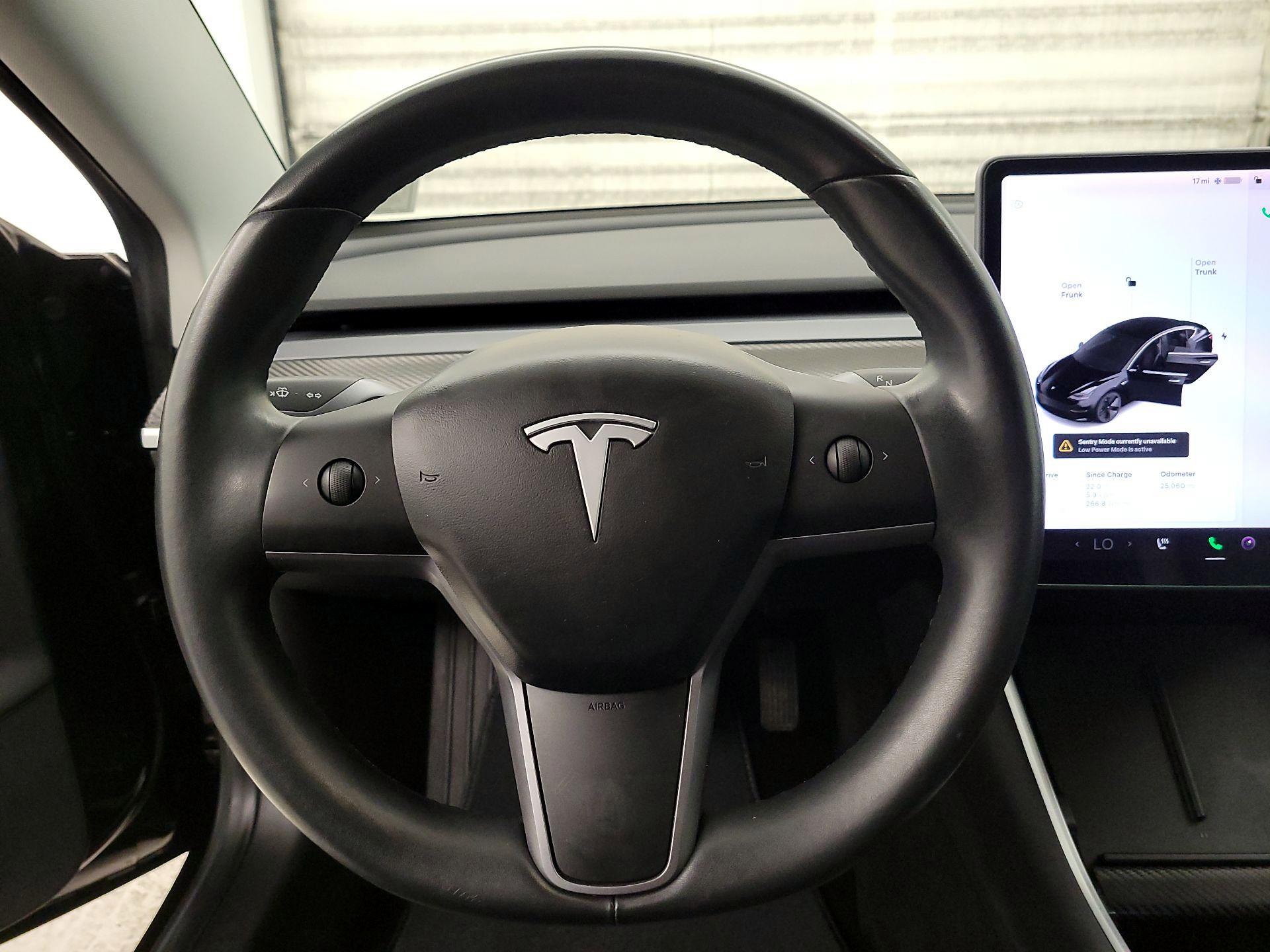 Thumbnail: 2019 Tesla Model 3 - 10