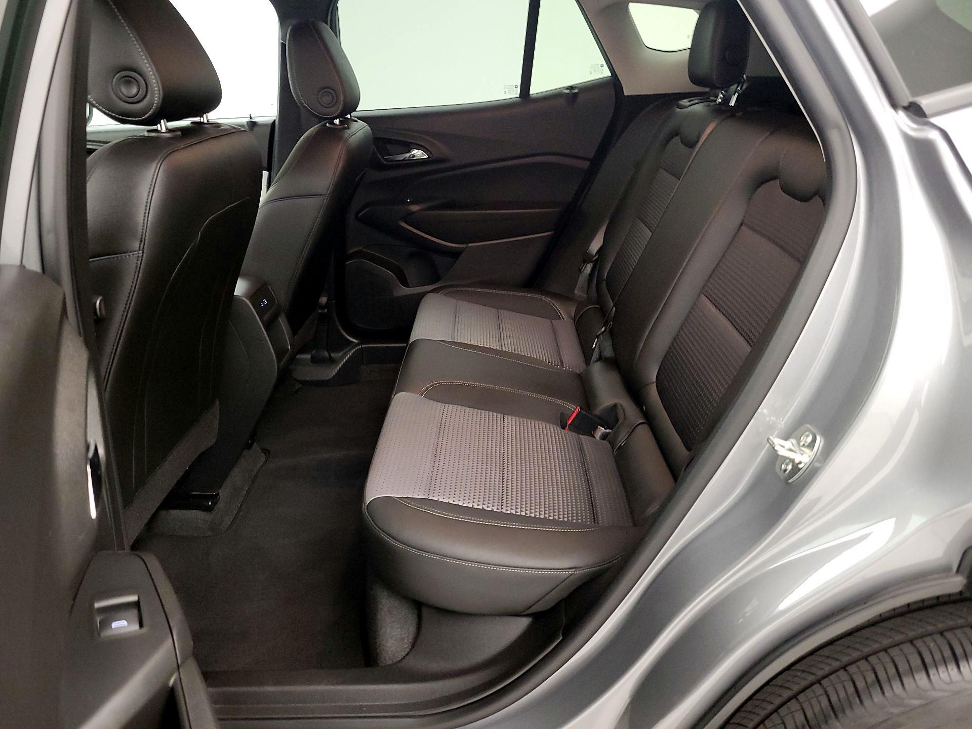 Thumbnail: 2025 Chevrolet Trax - 18