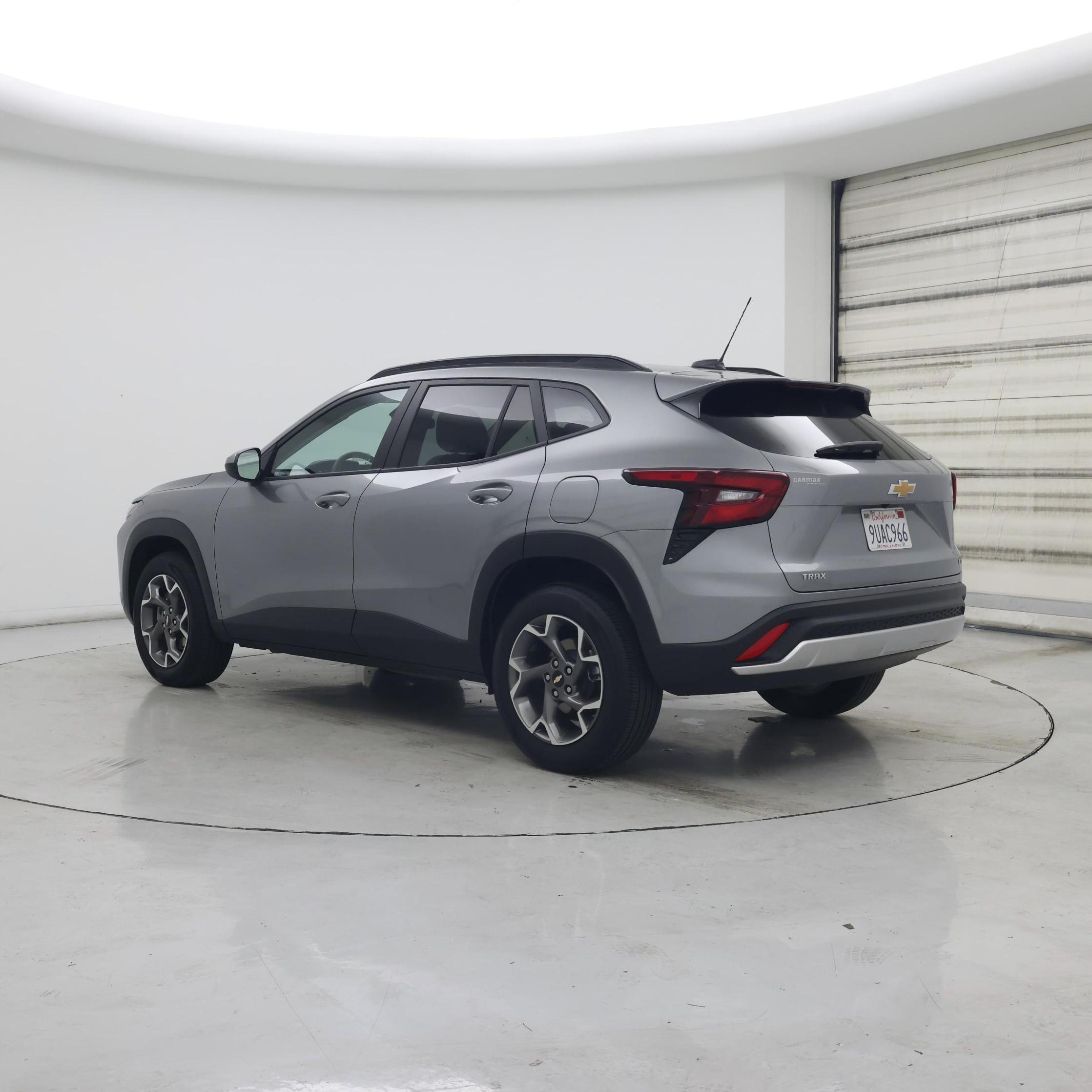 Thumbnail: 2025 Chevrolet Trax - 2