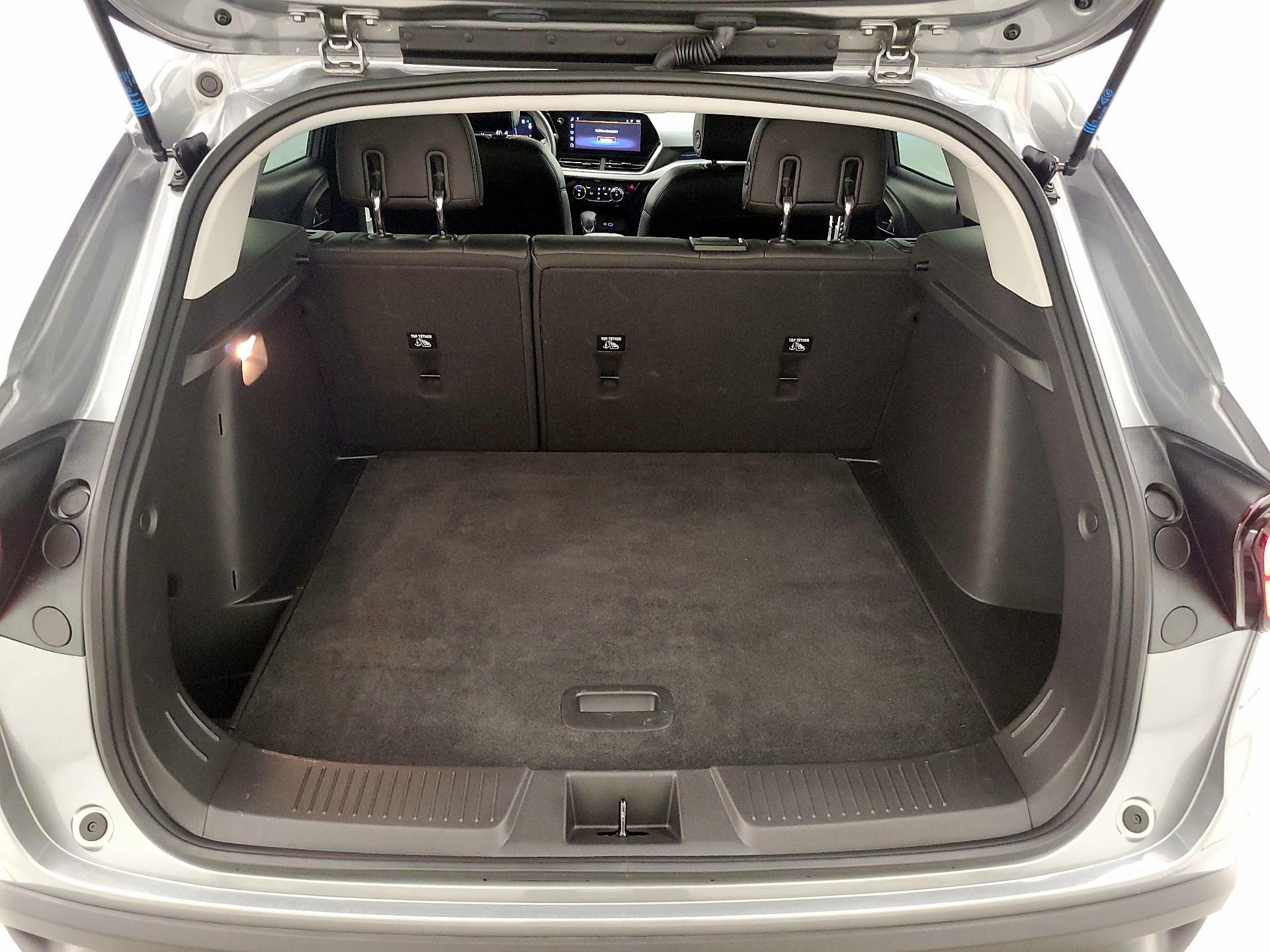 Thumbnail: 2025 Chevrolet Trax - 19