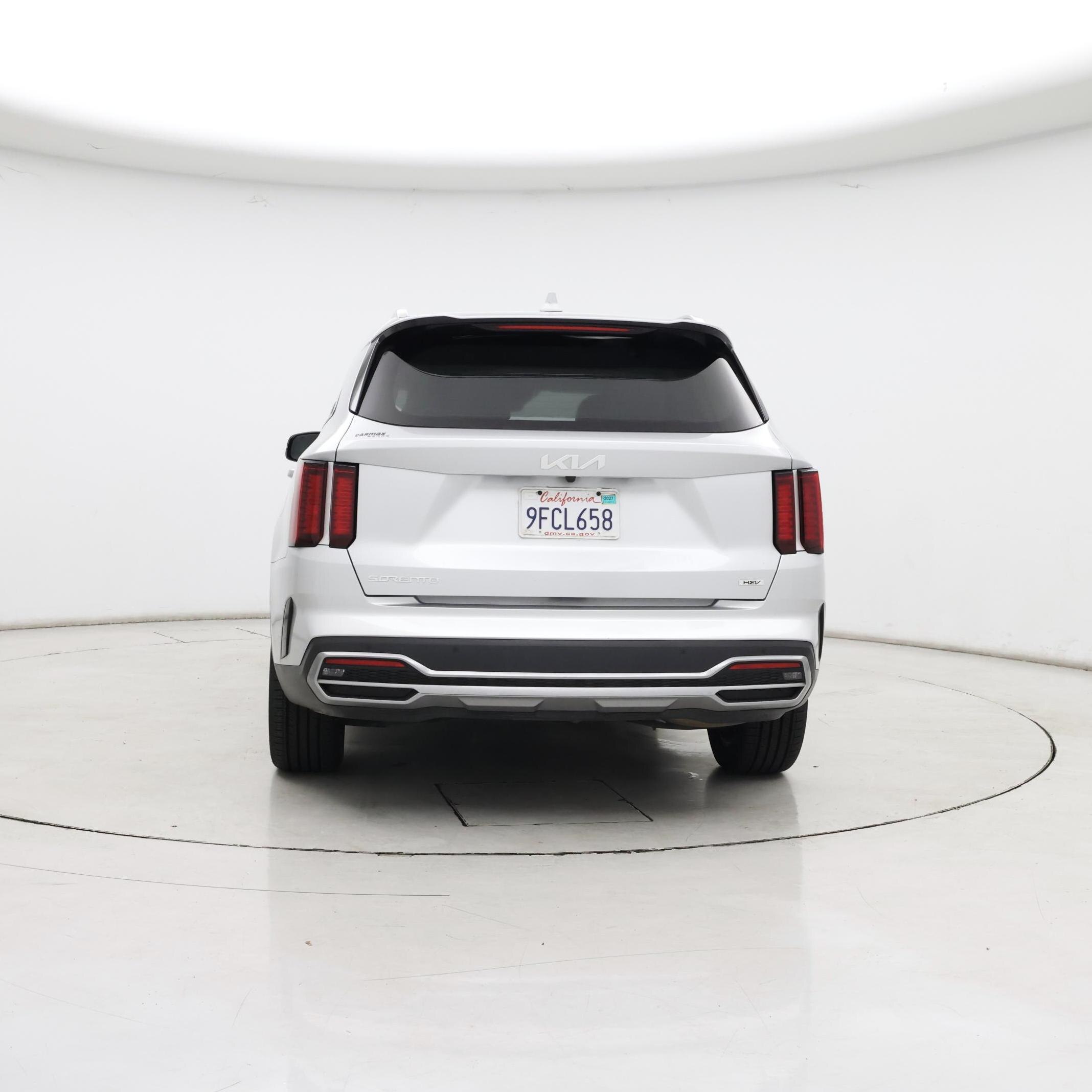 Thumbnail: 2023 Kia Sorento - 6