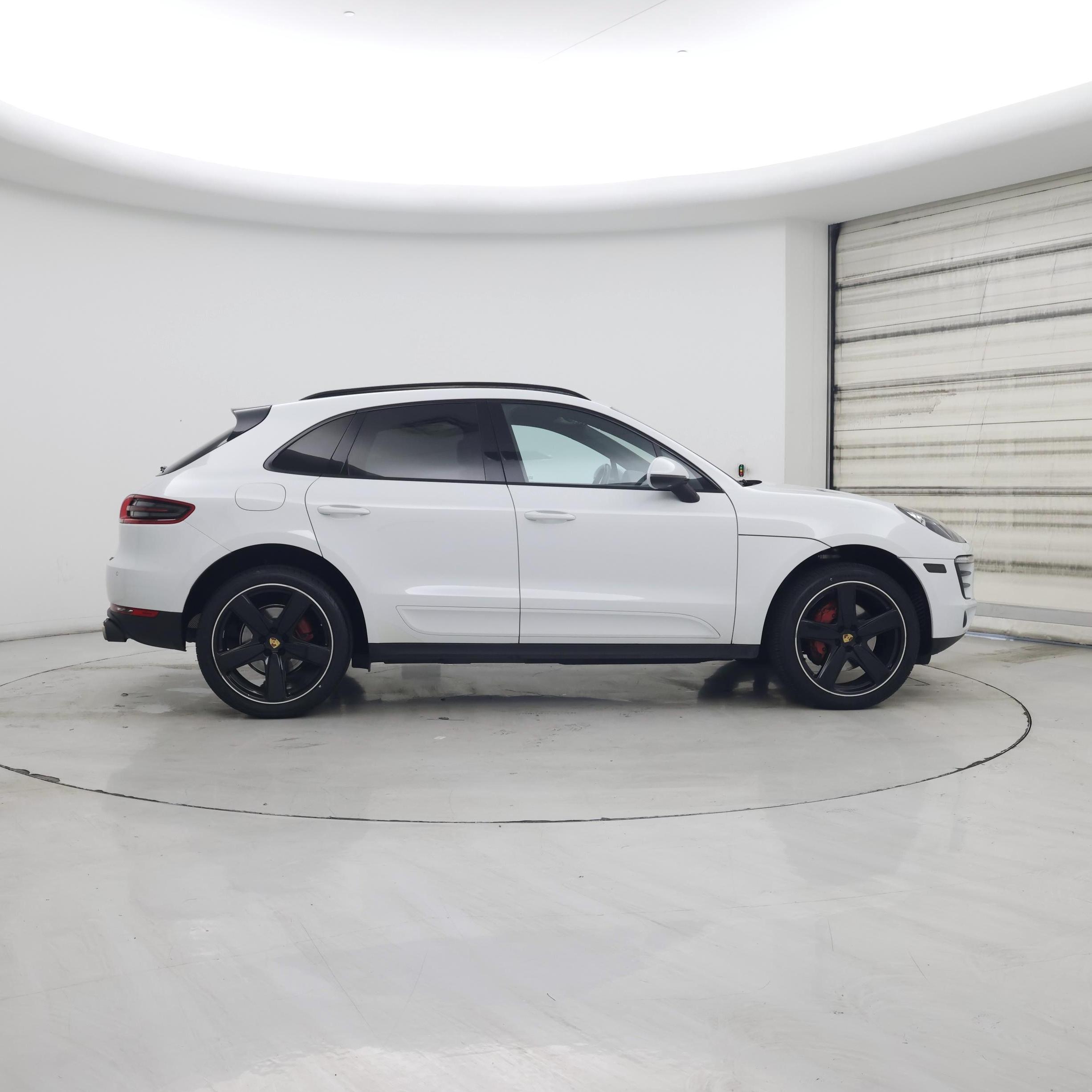 Thumbnail: 2018 Porsche Macan - 7