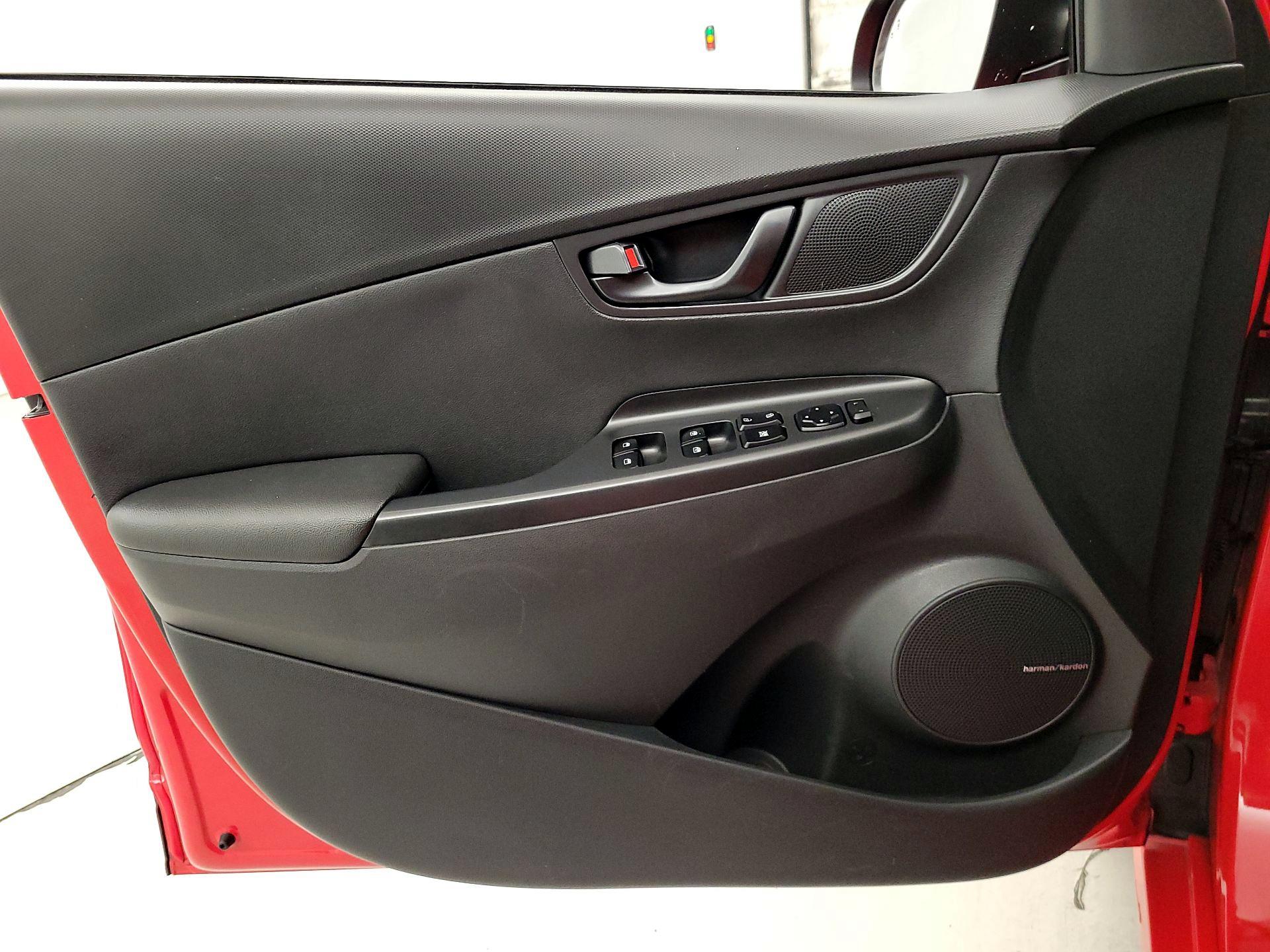 Thumbnail: 2022 Hyundai Kona - 12