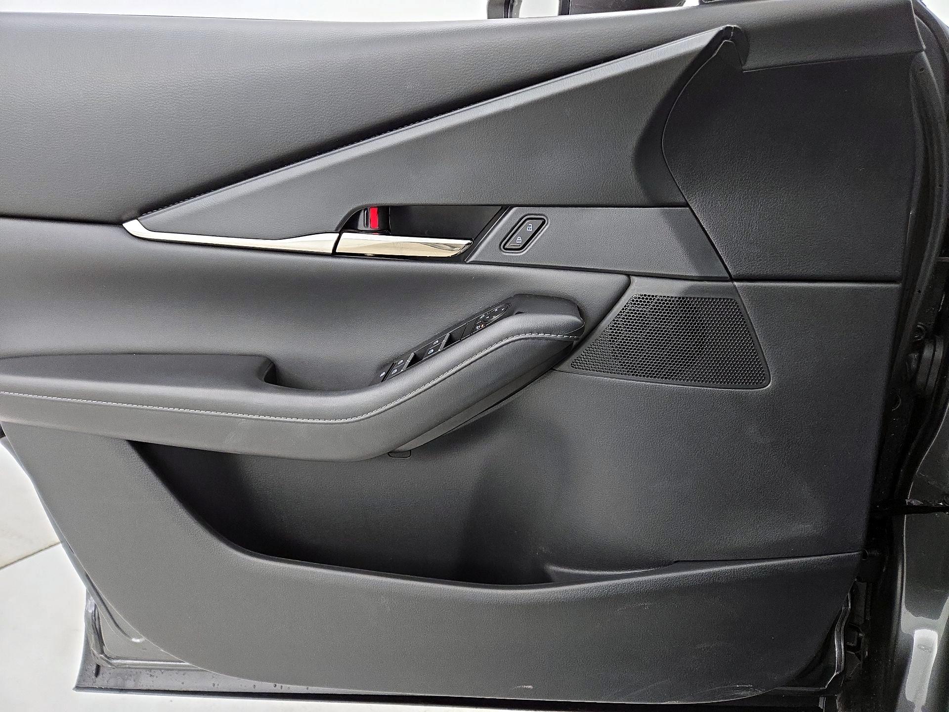 Thumbnail: 2023 Mazda CX-30 - 12