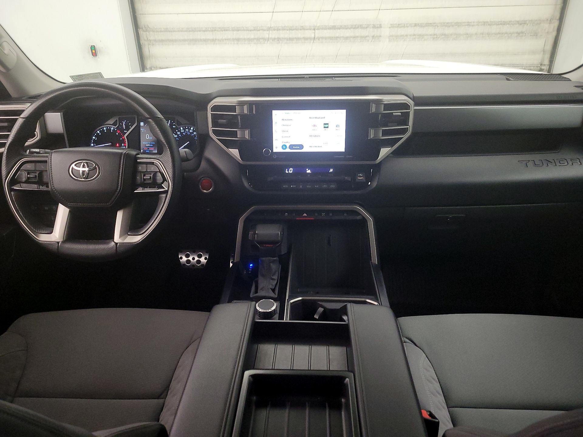 Thumbnail: 2023 Toyota Tundra - 9