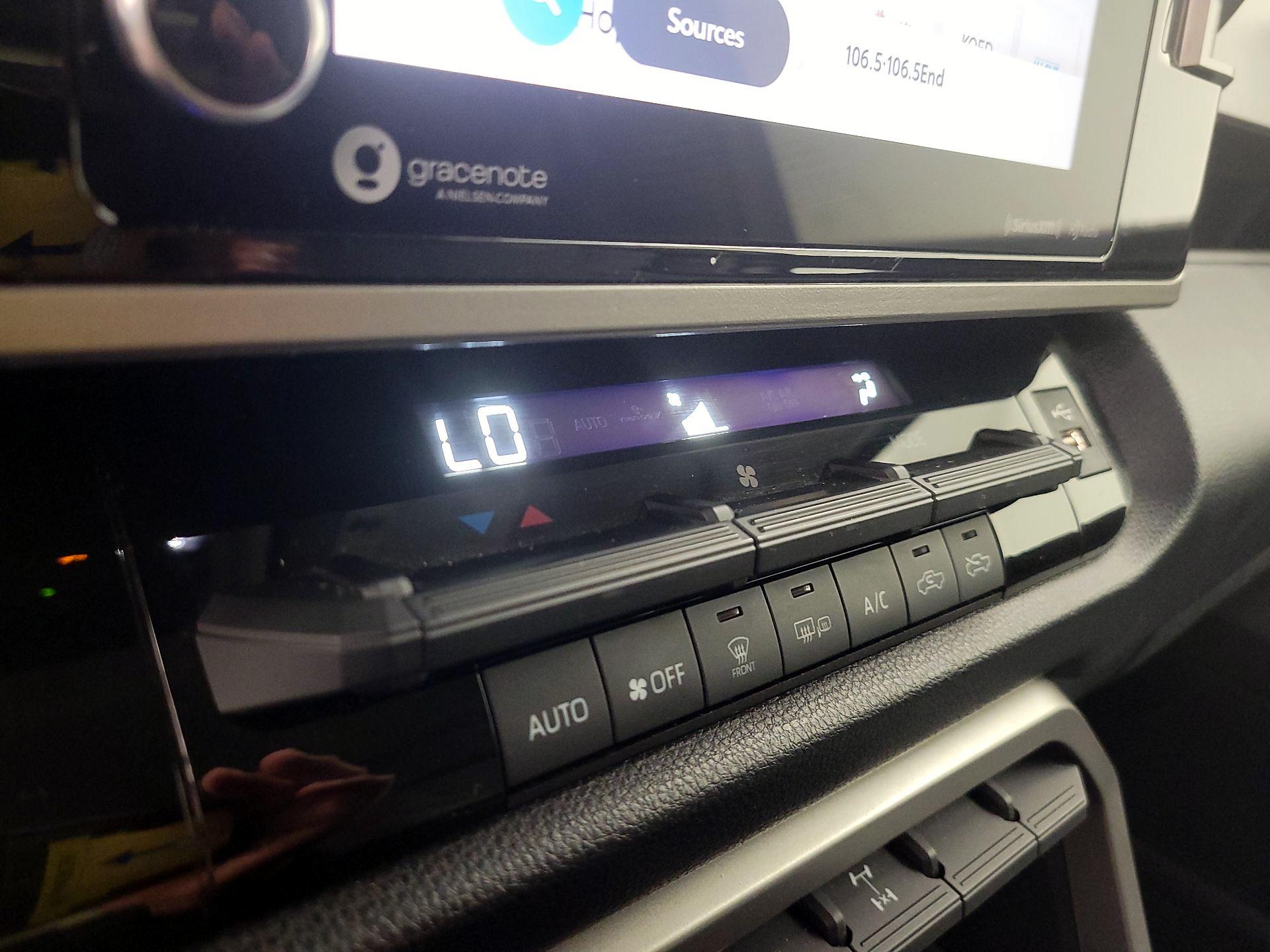 Thumbnail: 2023 Toyota Tundra - 16