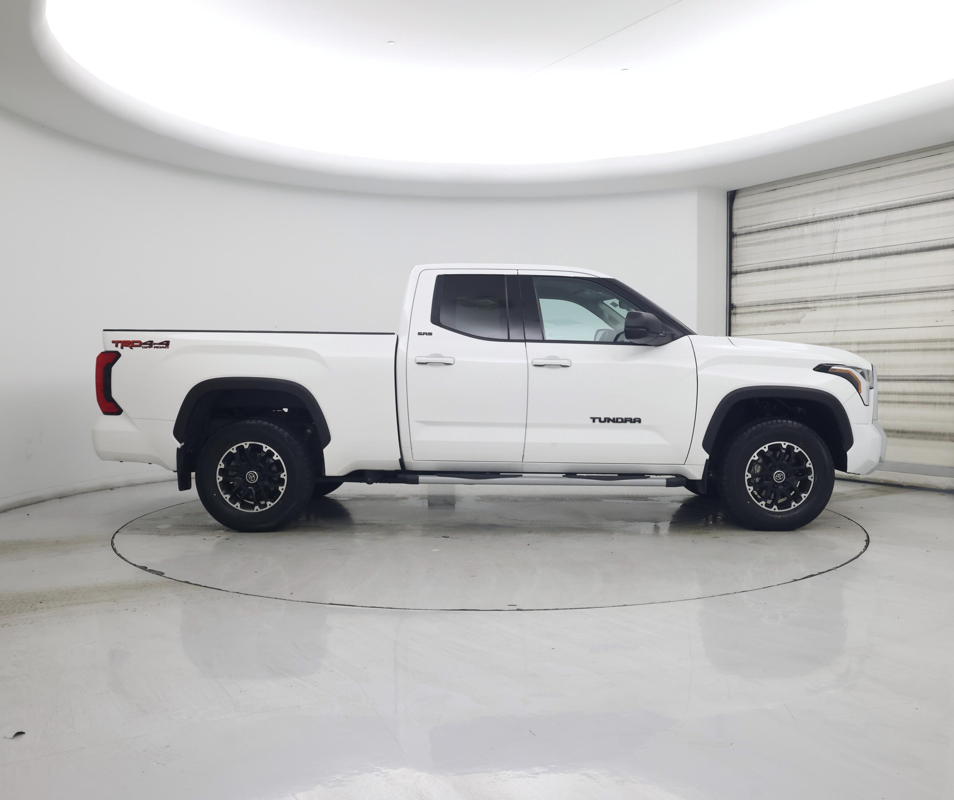 Thumbnail: 2023 Toyota Tundra - 7