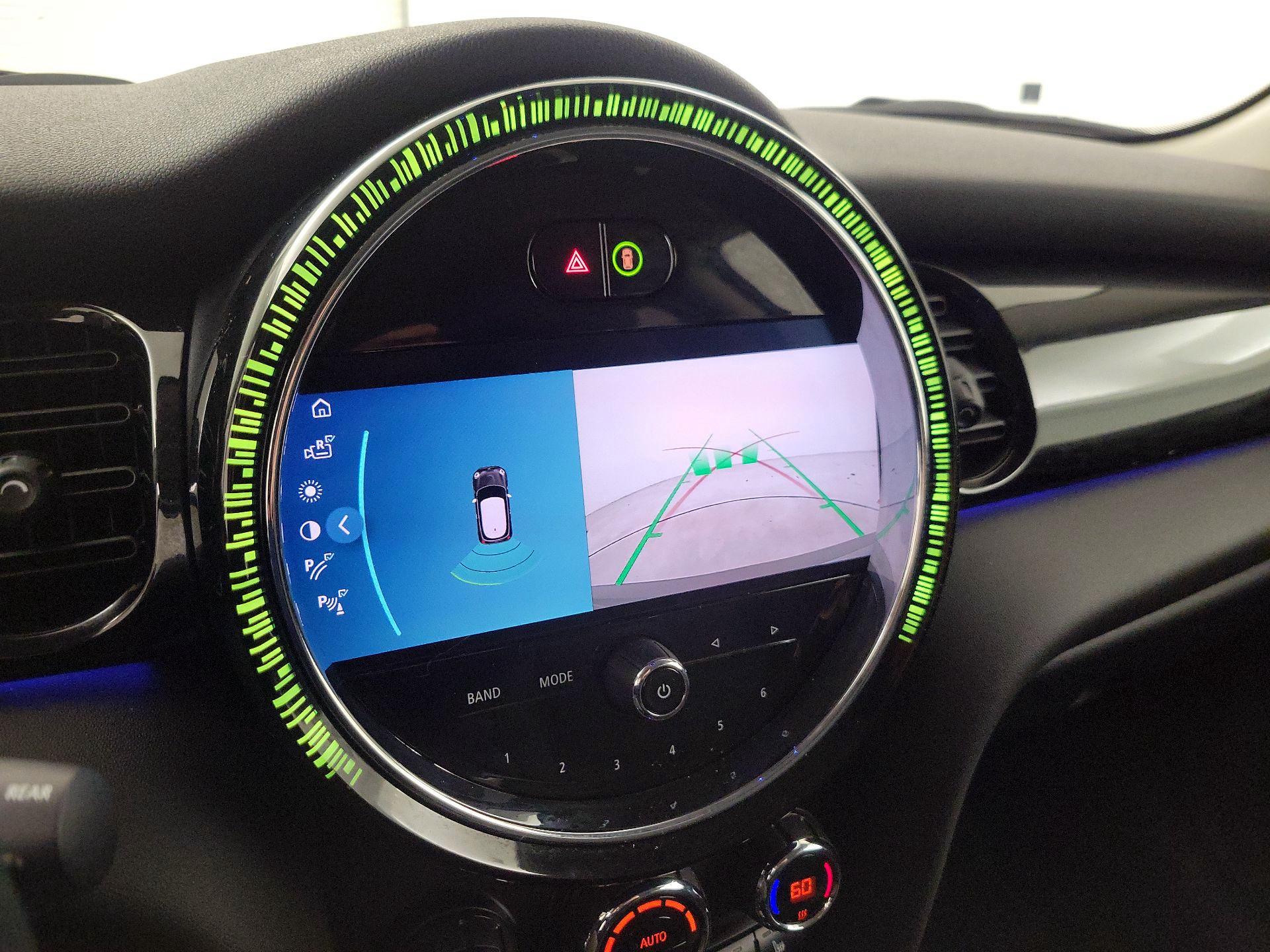 Thumbnail: 2022 MINI Cooper Hardtop - 14