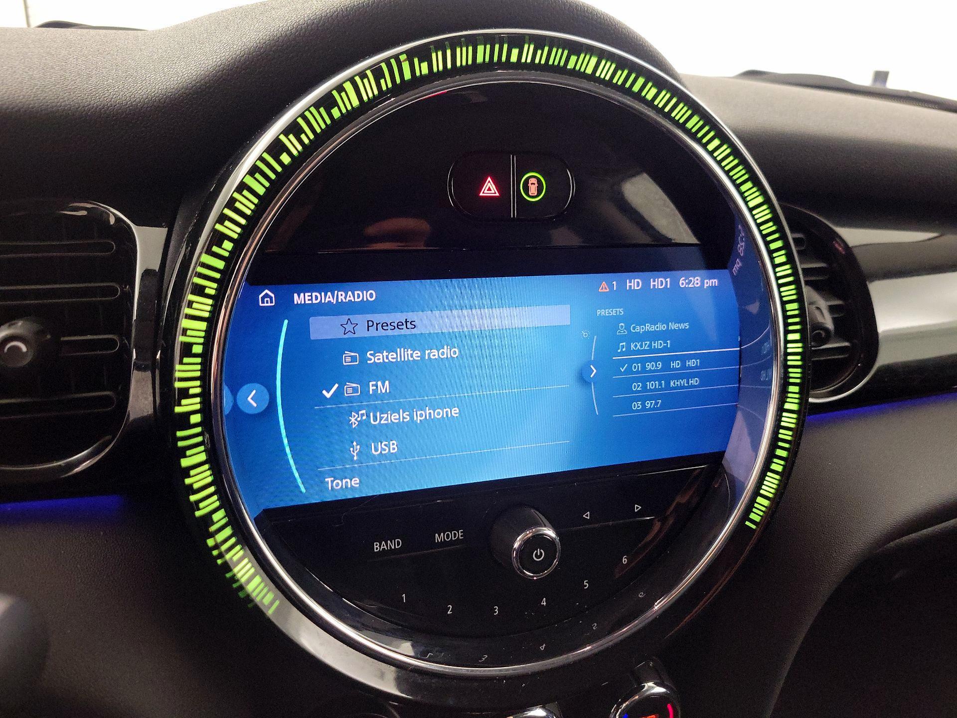 Thumbnail: 2022 MINI Cooper Hardtop - 15