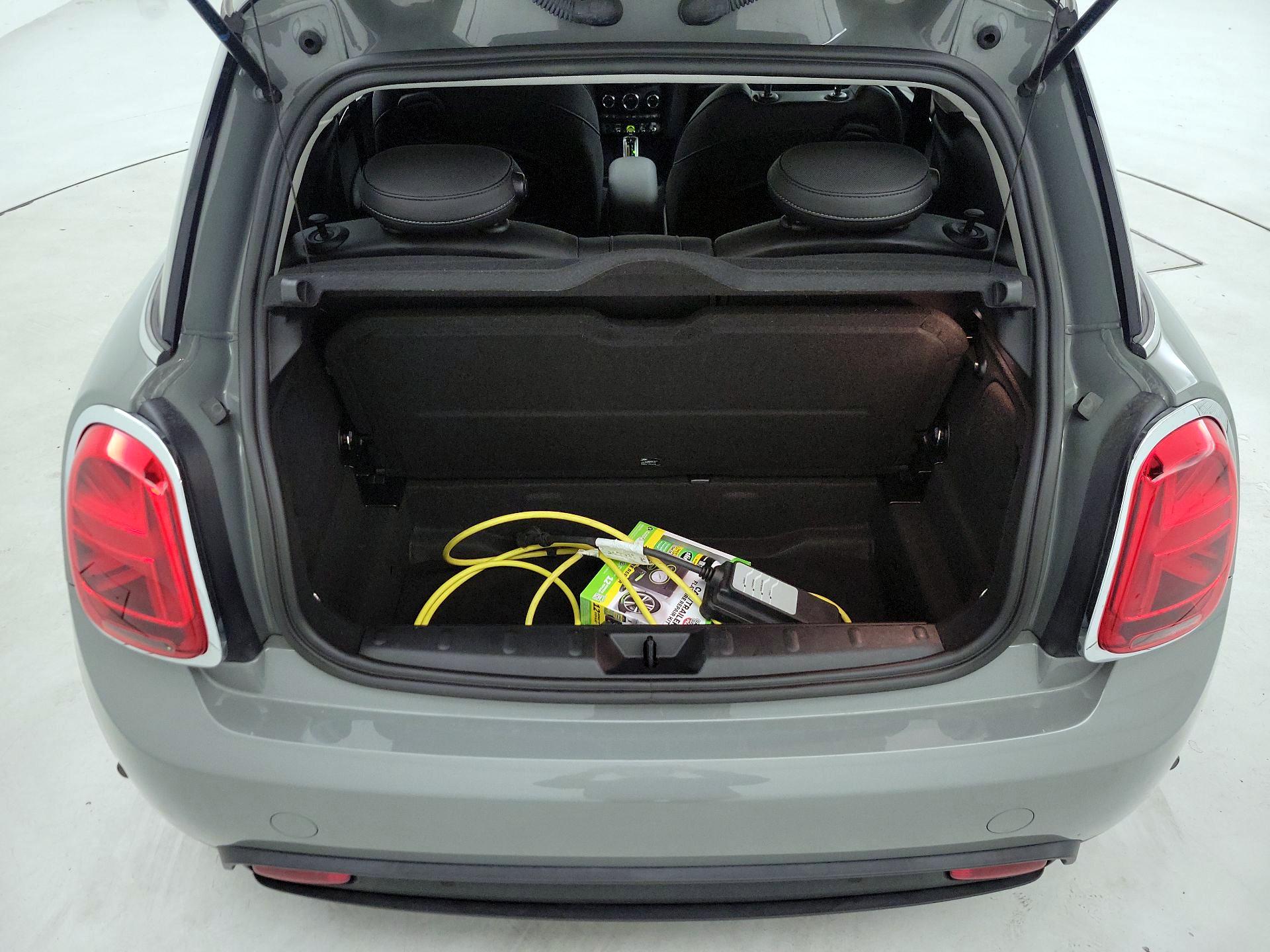 Thumbnail: 2022 MINI Cooper Hardtop - 19