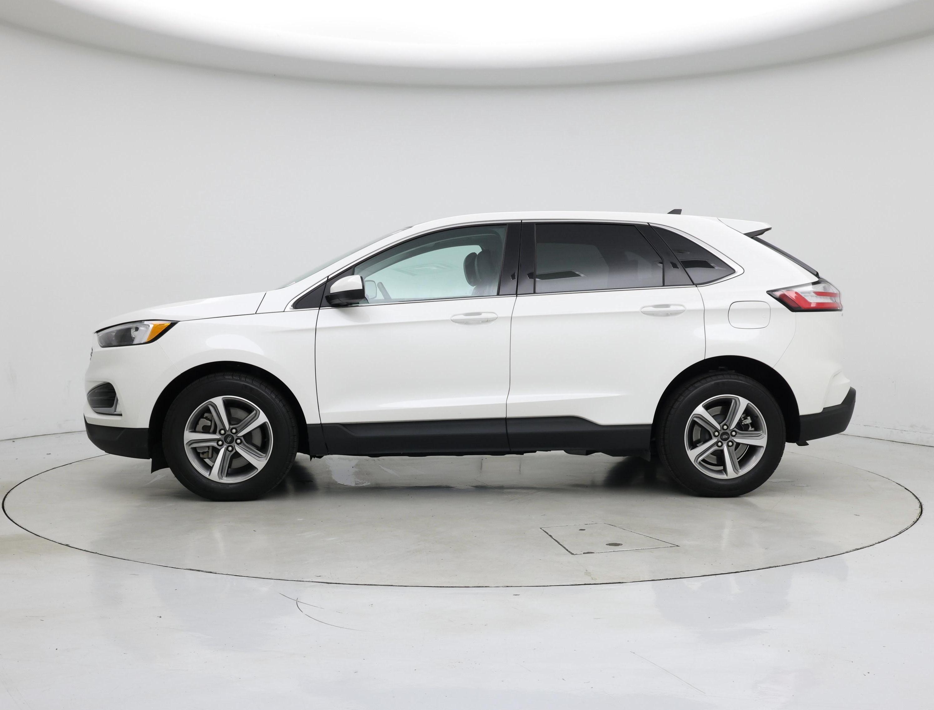 Thumbnail: 2024 Ford Edge - 3