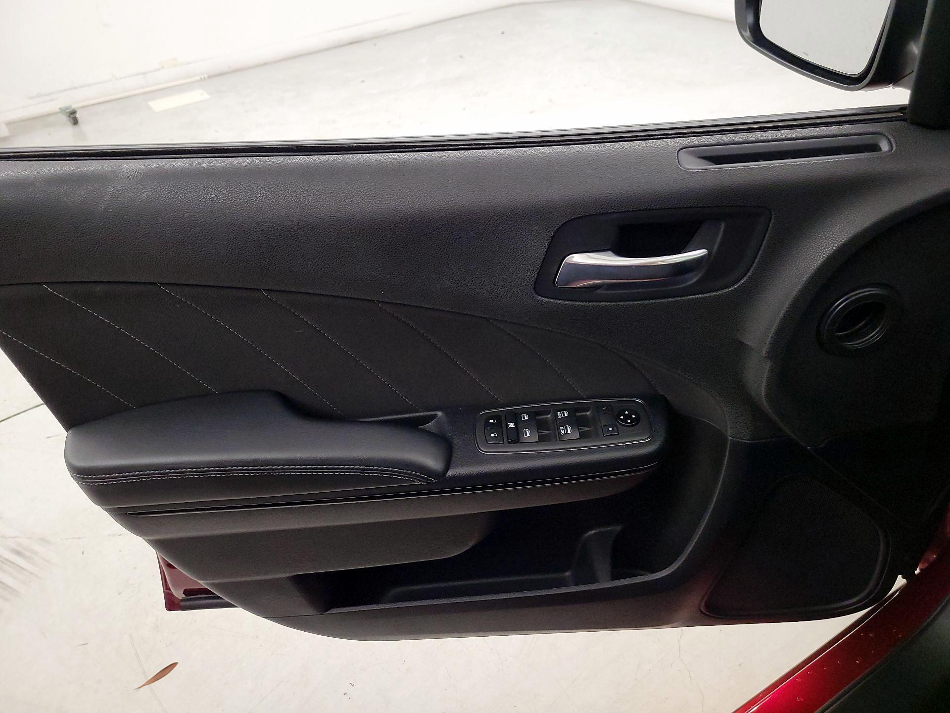 Thumbnail: 2021 Dodge Charger - 12