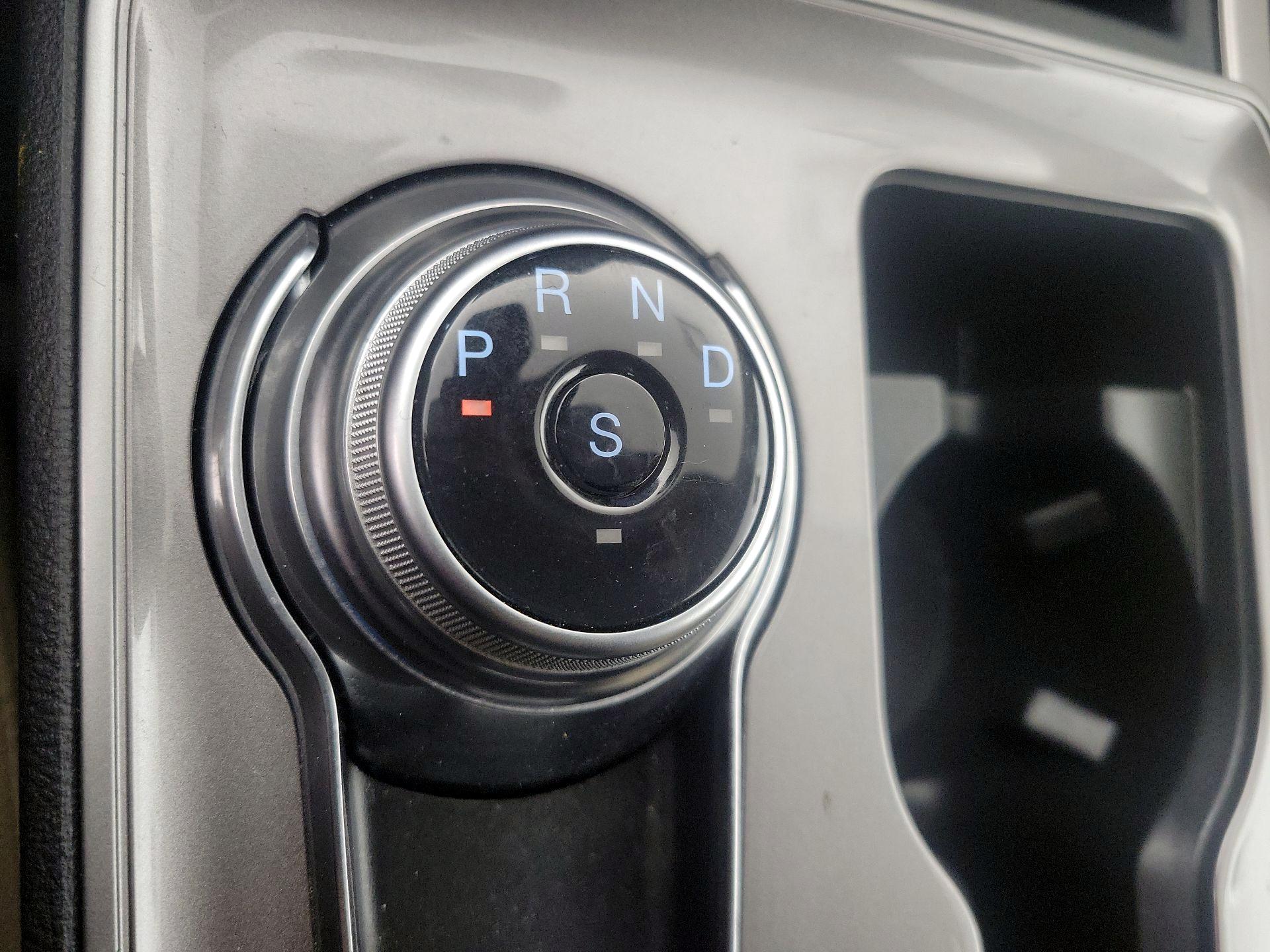 Thumbnail: 2024 Ford Edge - 17