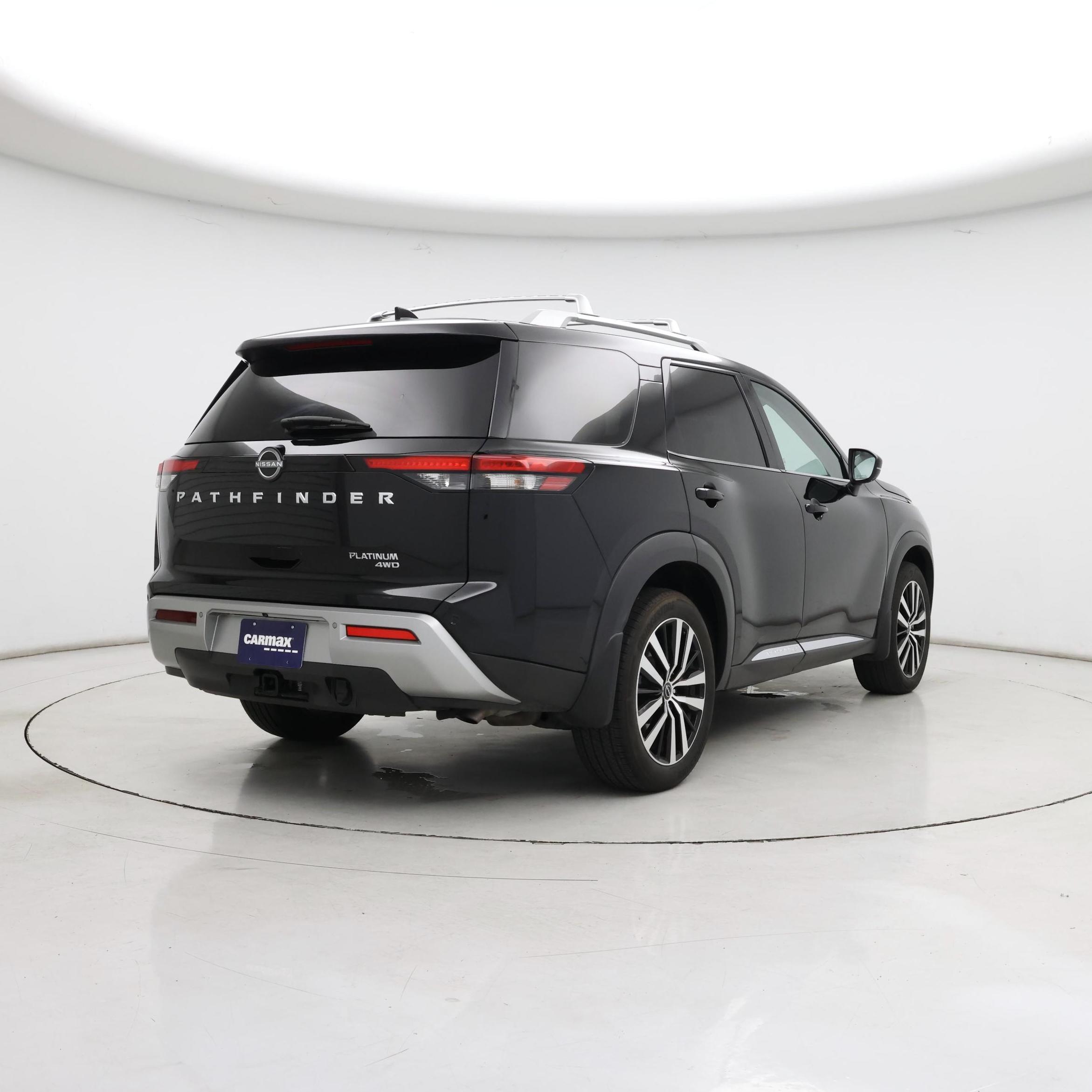 Thumbnail: 2023 Nissan Pathfinder - 8