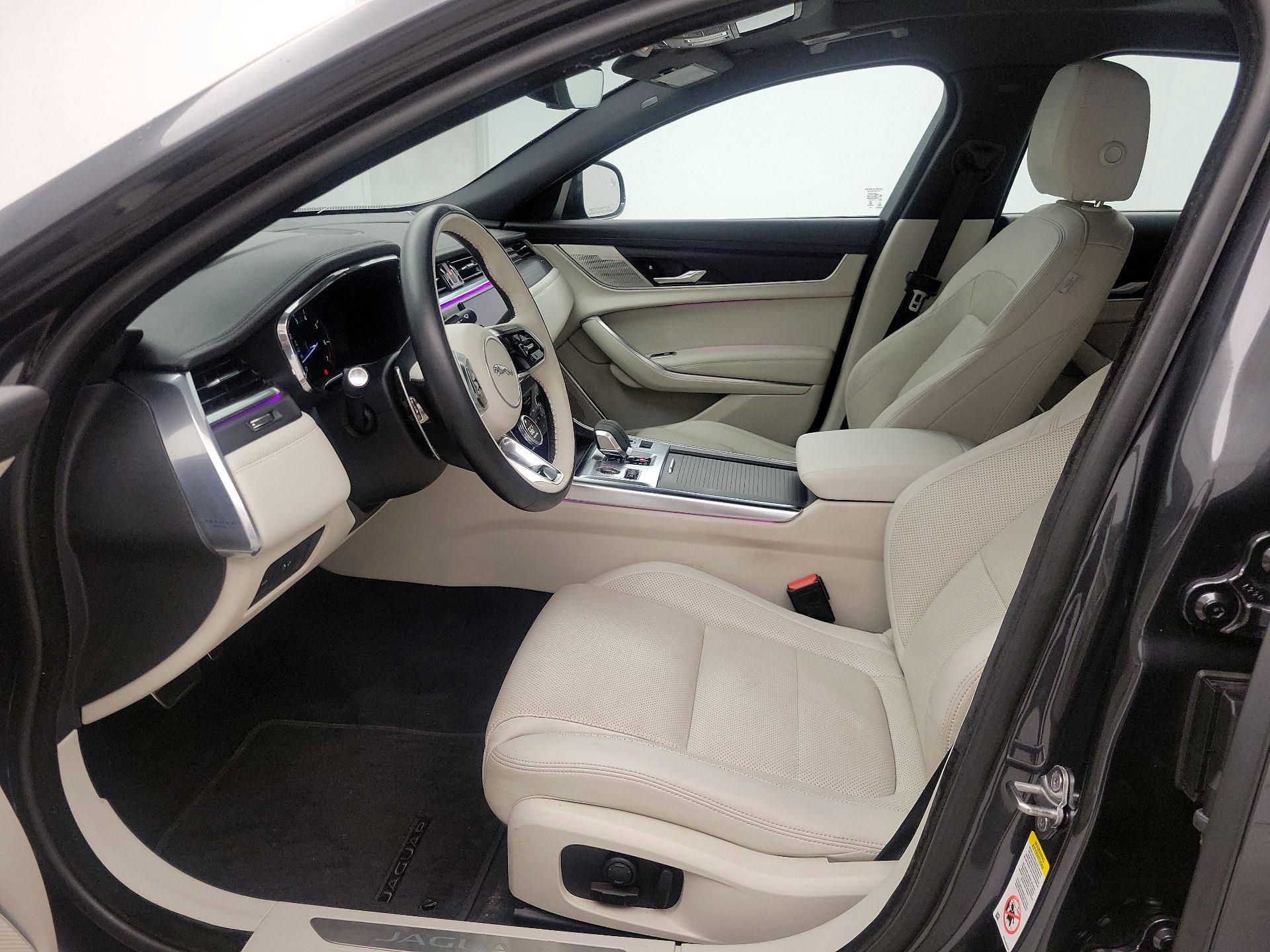 Thumbnail: 2023 Jaguar XF - 11