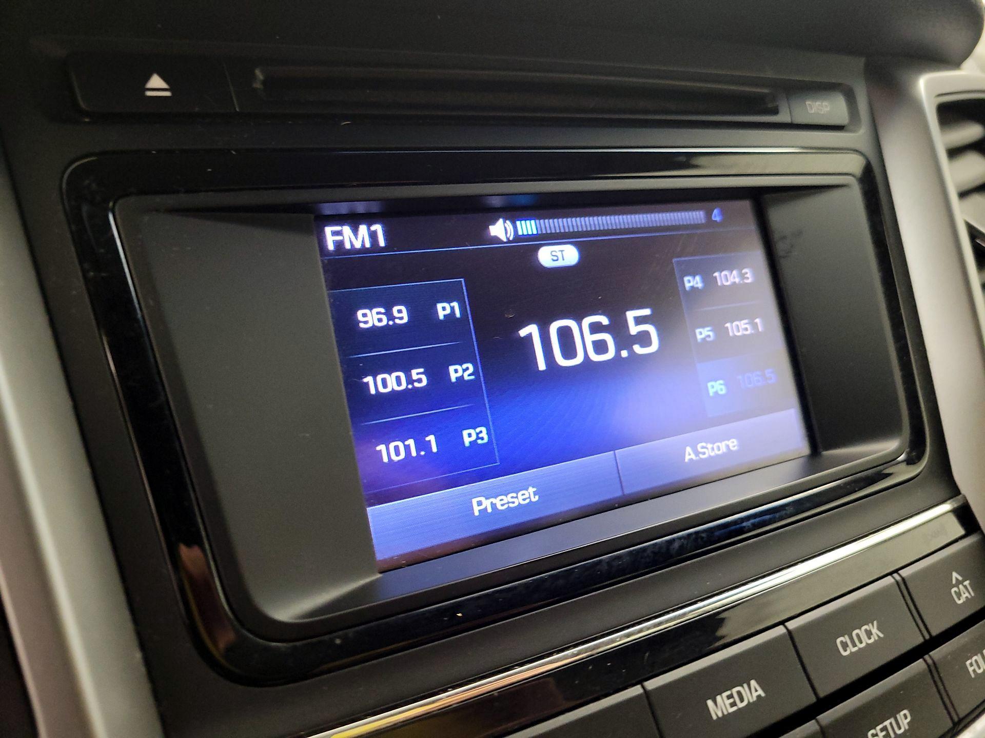 Thumbnail: 2016 Hyundai Tucson - 15