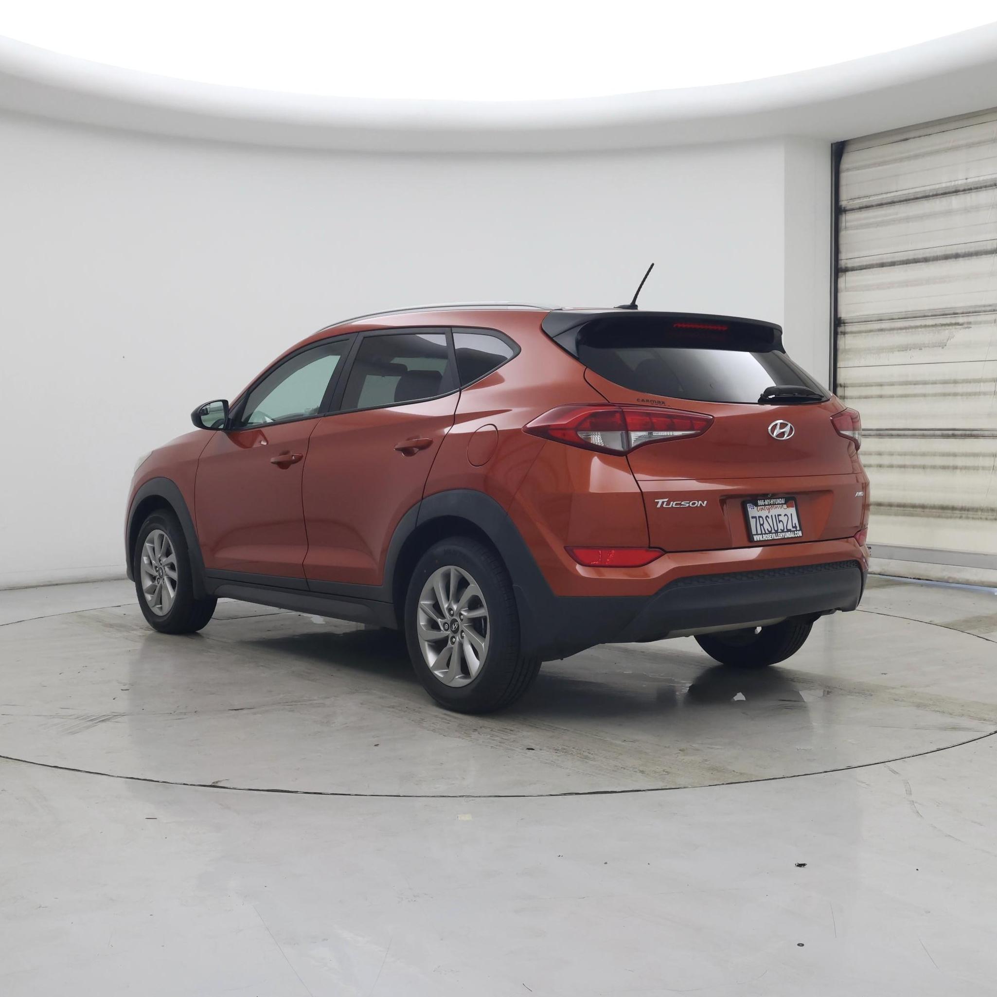 Thumbnail: 2016 Hyundai Tucson - 2