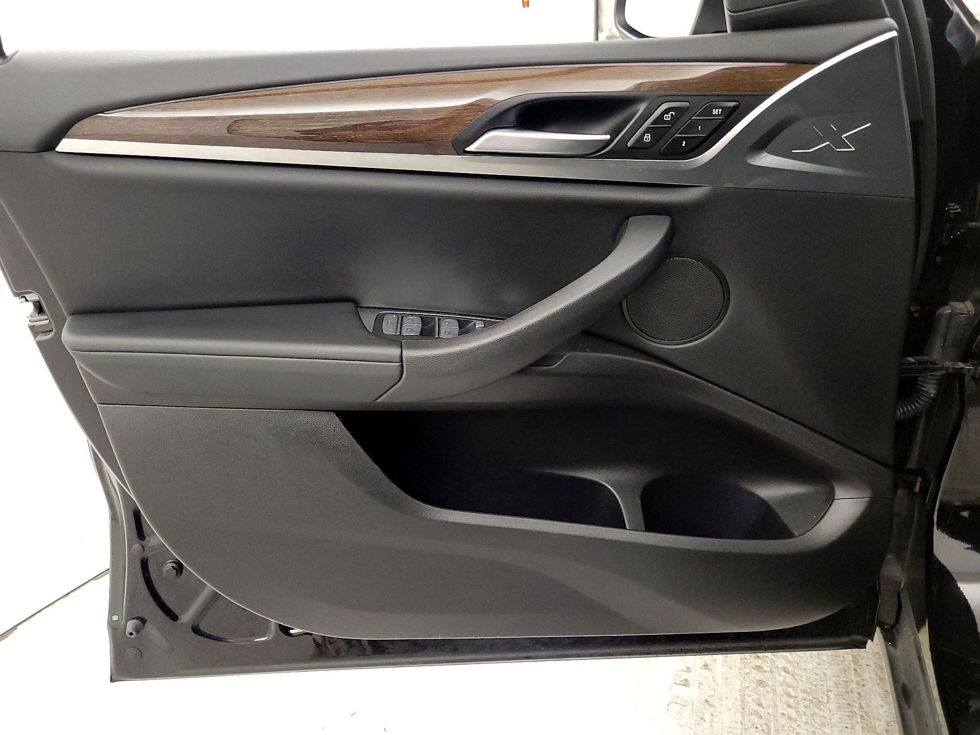 Thumbnail: 2022 BMW X3 - 12