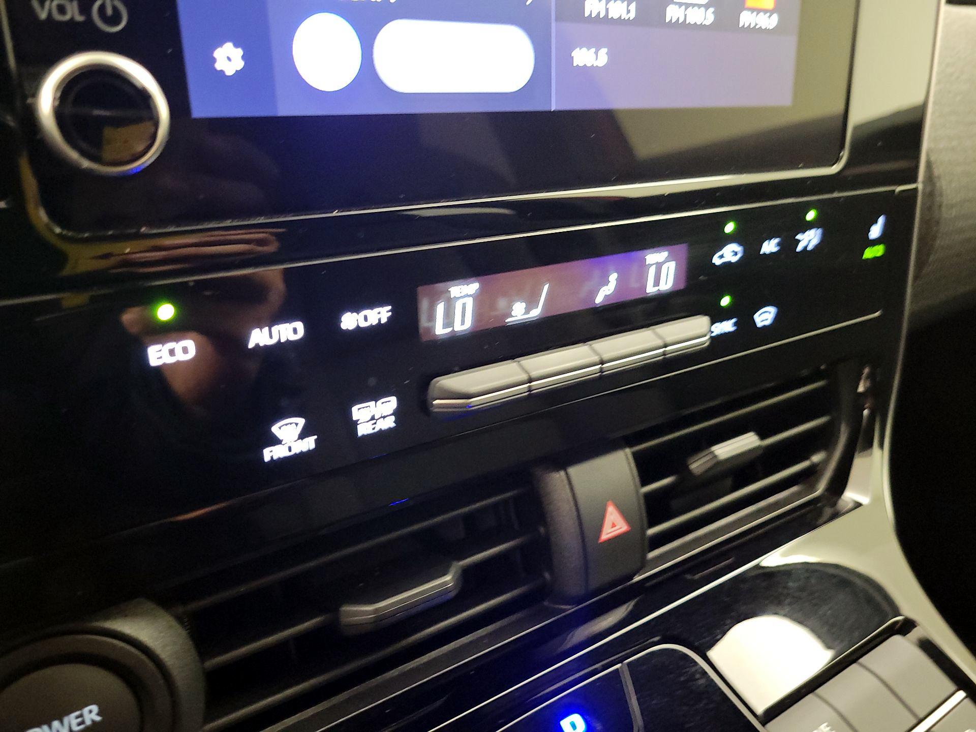 Thumbnail: 2025 Subaru Solterra - 16