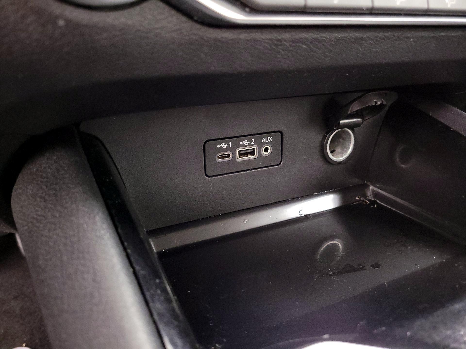 Thumbnail: 2022 Nissan Altima - 18