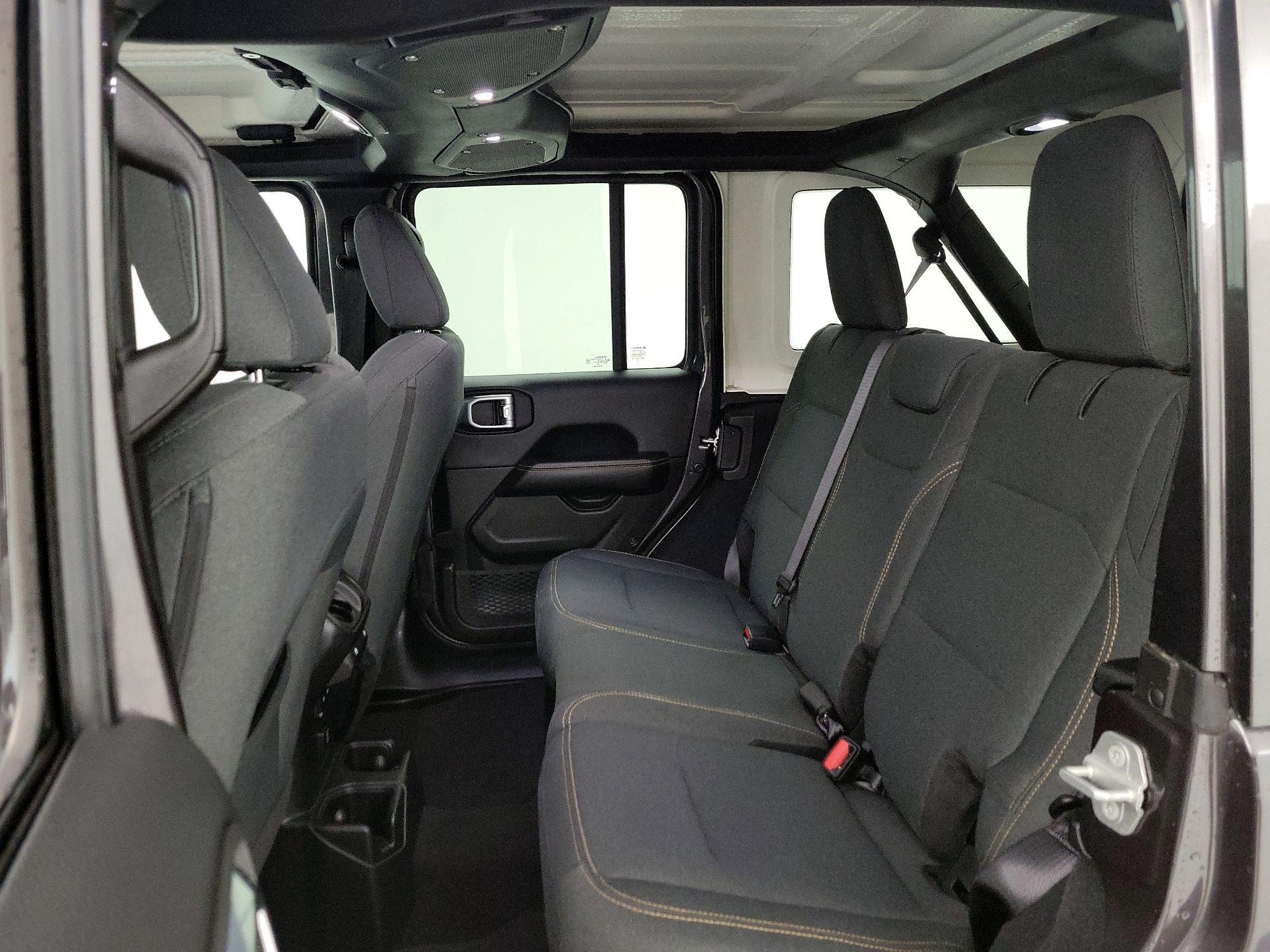 Thumbnail: 2025 Jeep Wrangler - 19