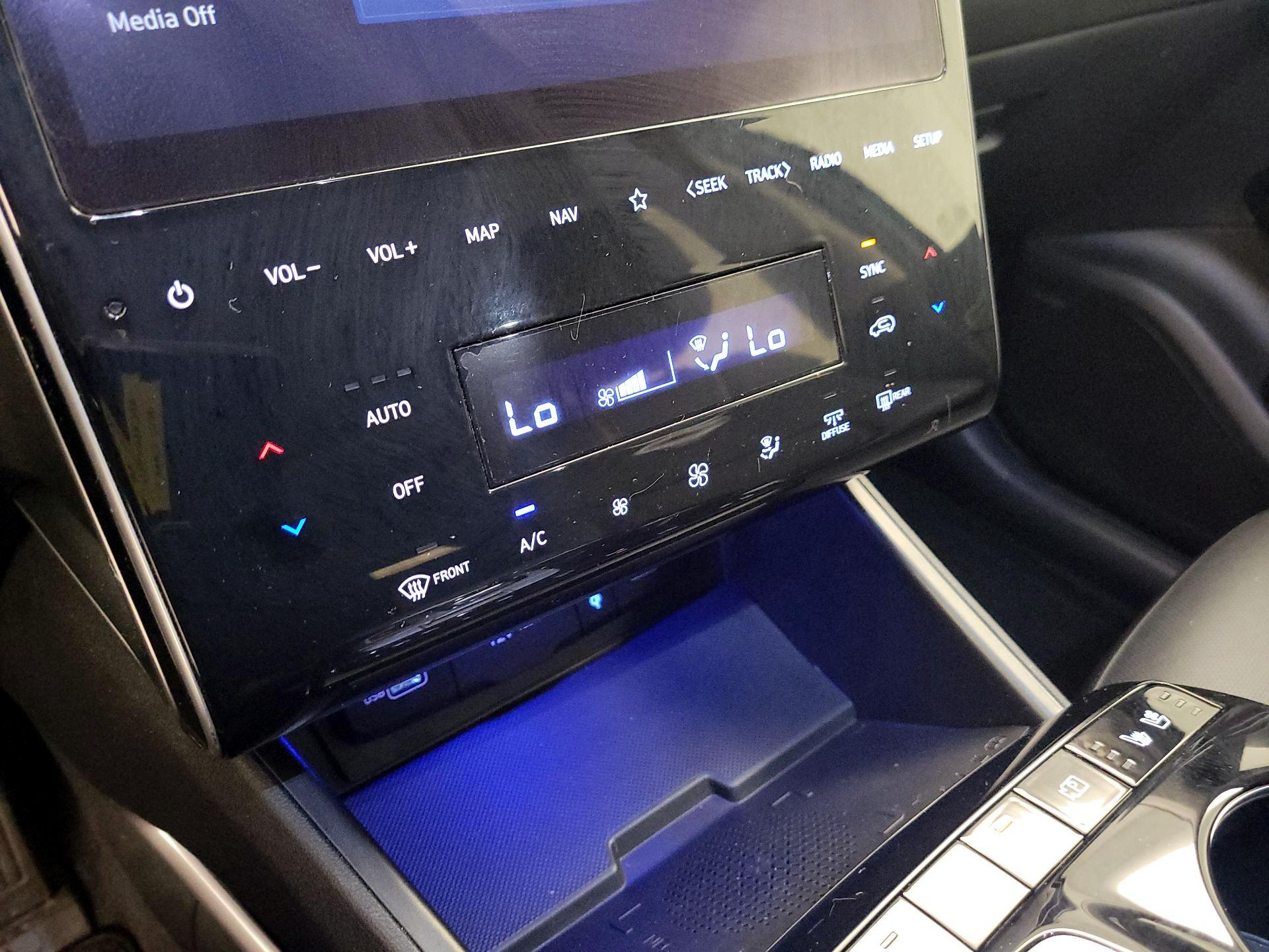 Thumbnail: 2023 Hyundai Tucson - 16