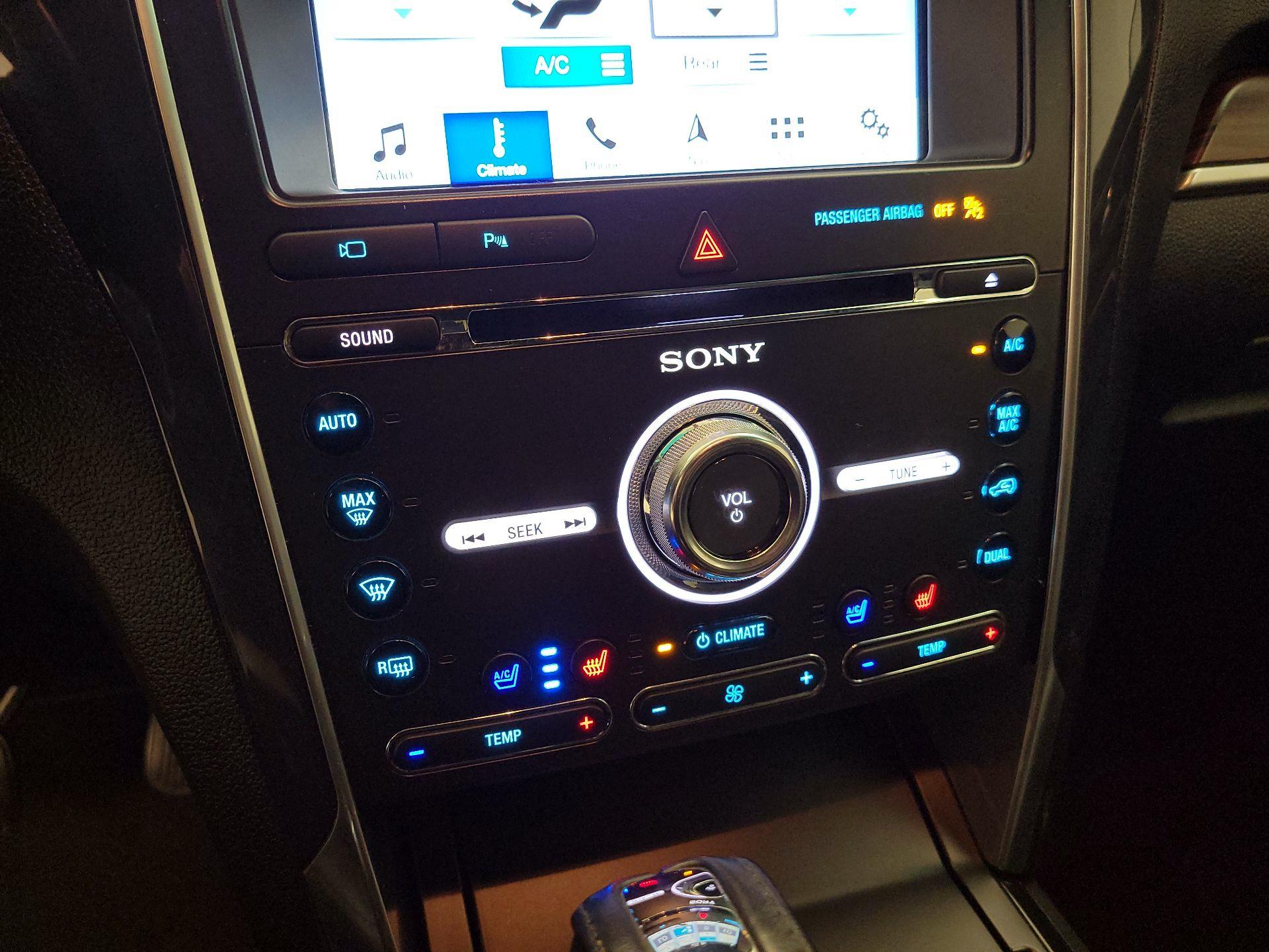 Thumbnail: 2017 Ford Explorer - 16