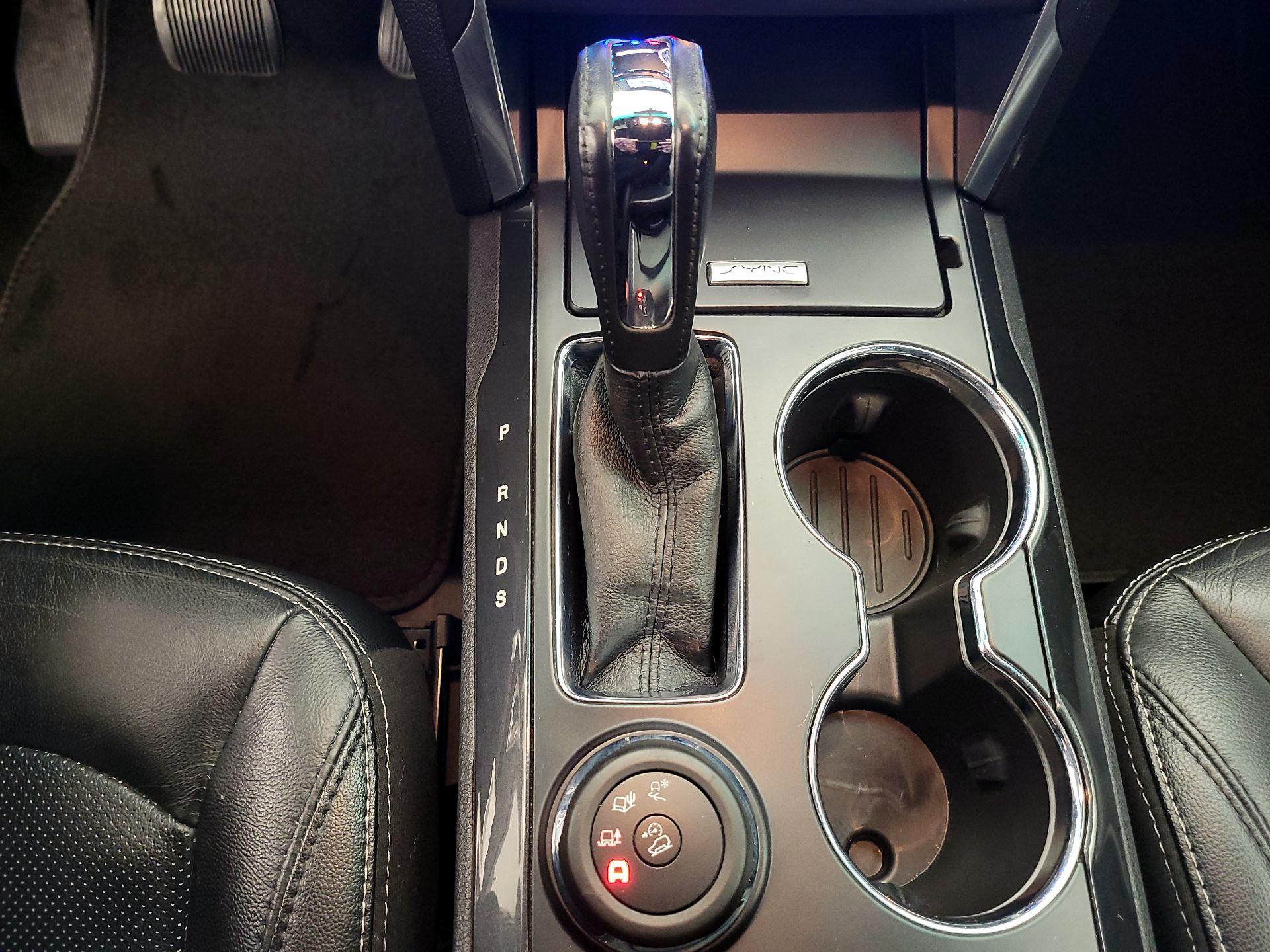 Thumbnail: 2017 Ford Explorer - 17