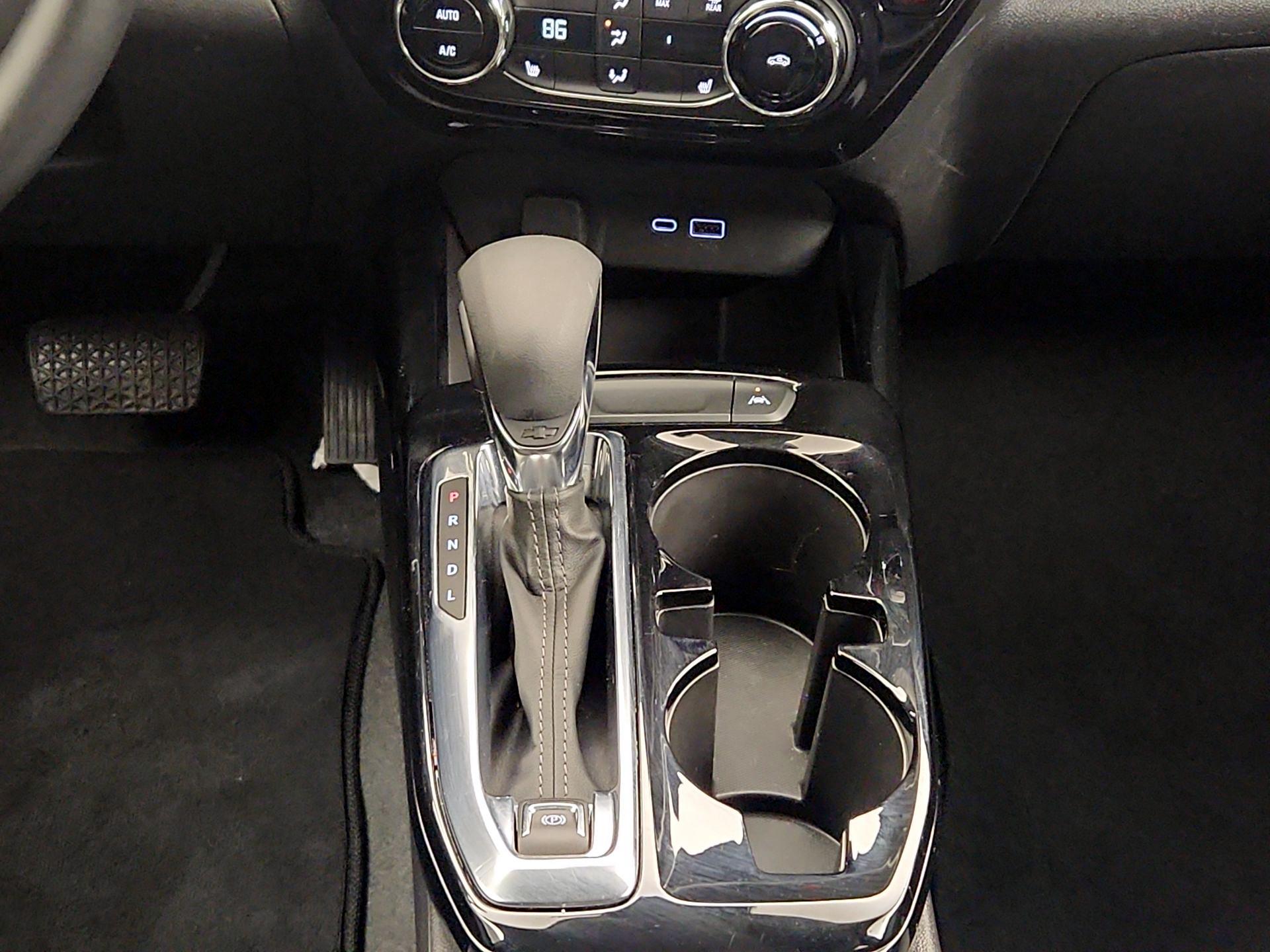 Thumbnail: 2025 Chevrolet Trax - 17