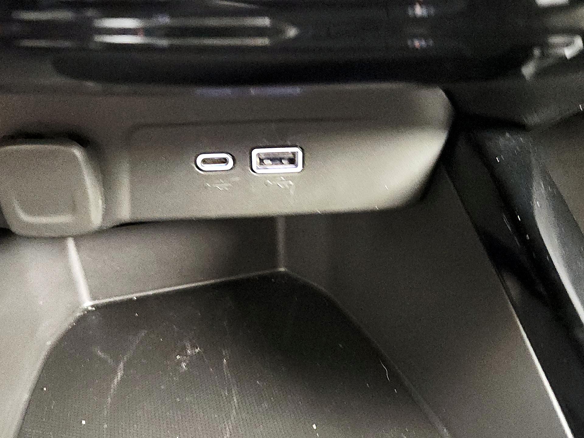 Thumbnail: 2025 Chevrolet Trax - 18